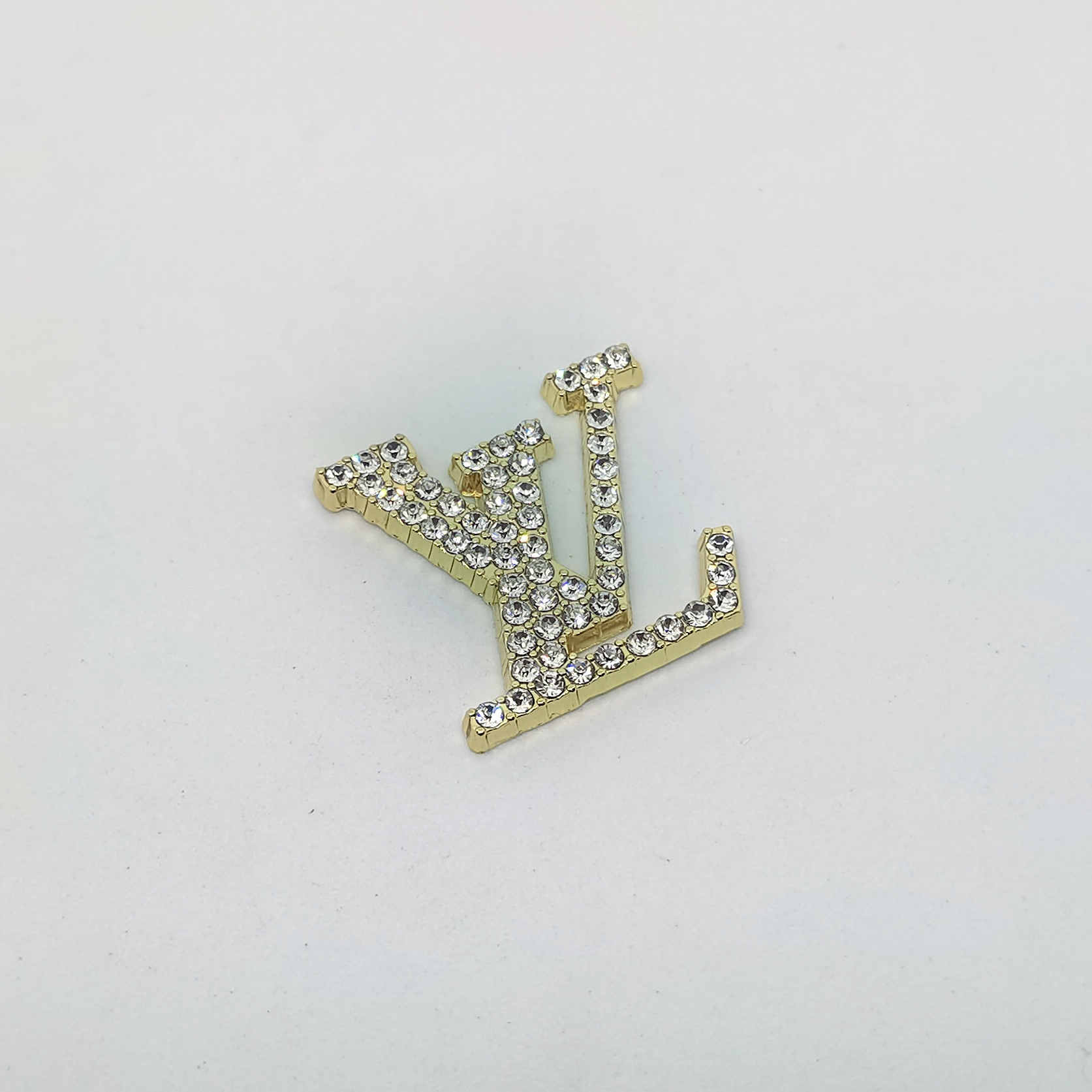 L- Signage With Diamonds 30MM*30MM