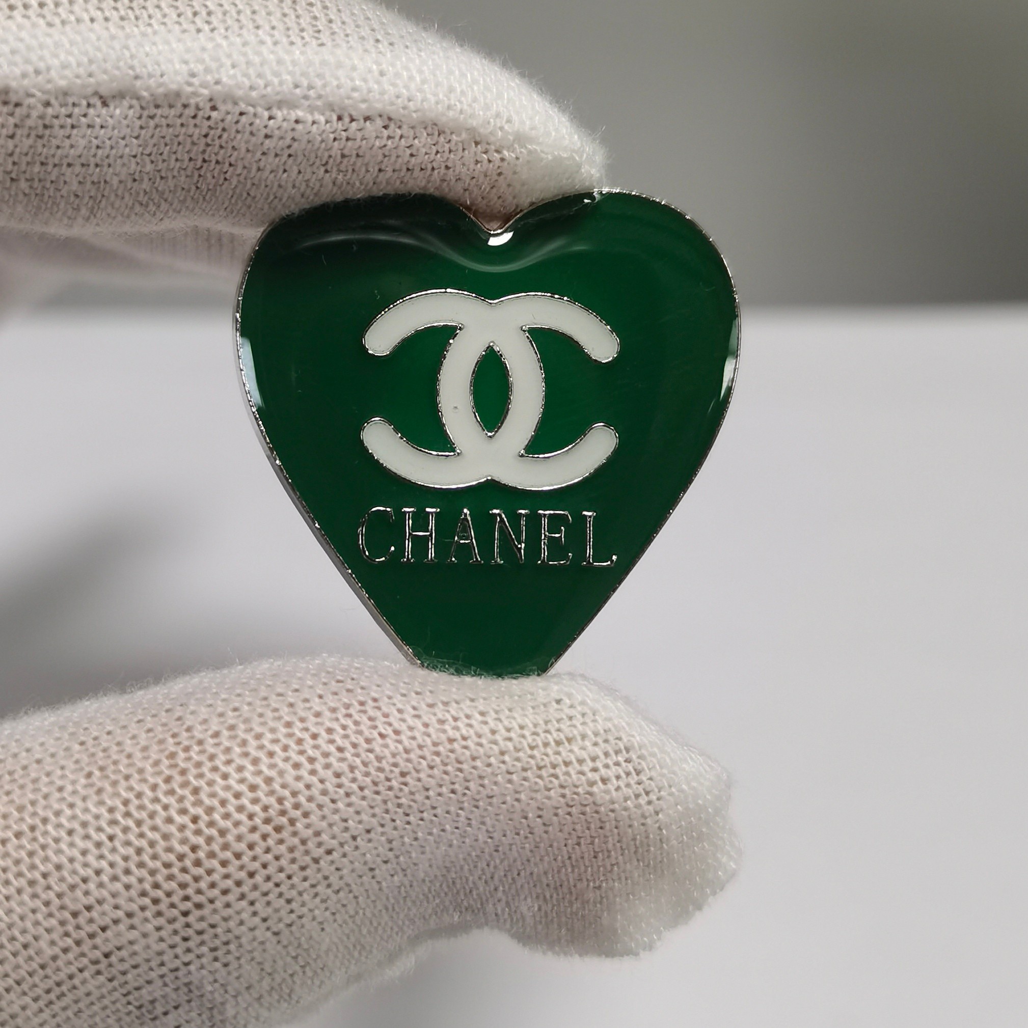 CC Metal Patch Love Shape 30MM*30MM