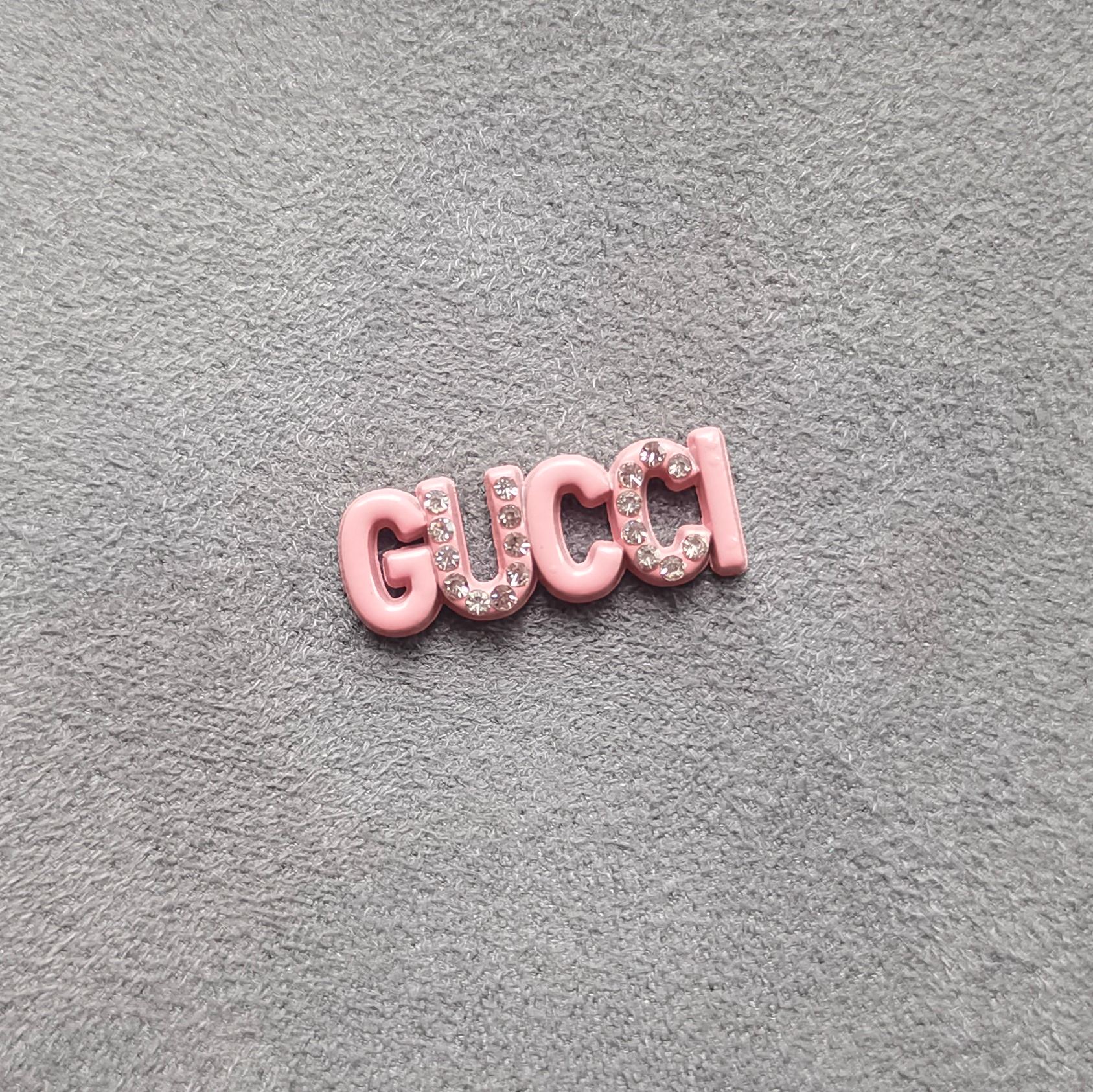 Small GG Sign with Diamonds 20MM*7MM
