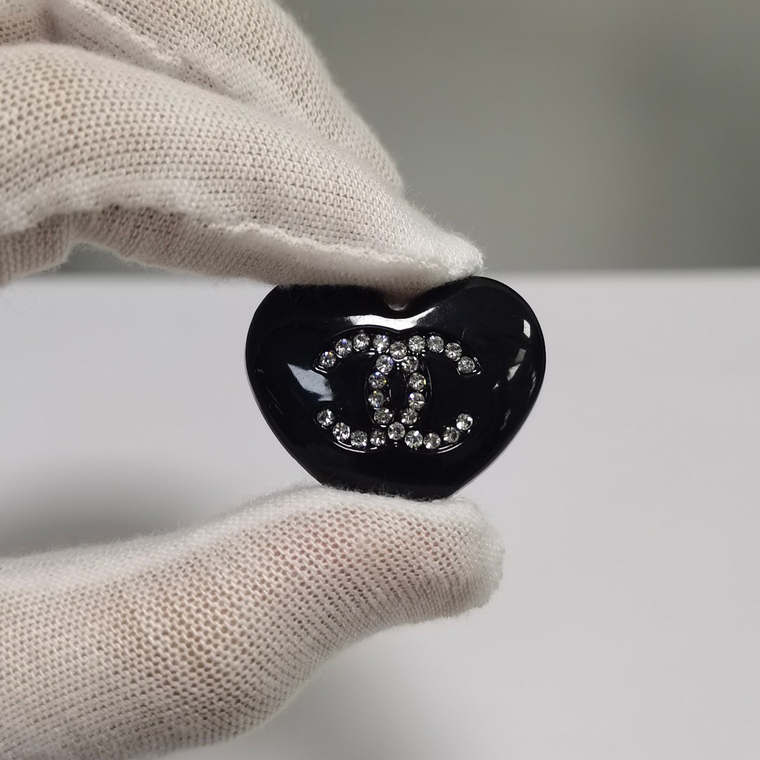 Metal Love Shape CC 30MM*24MM