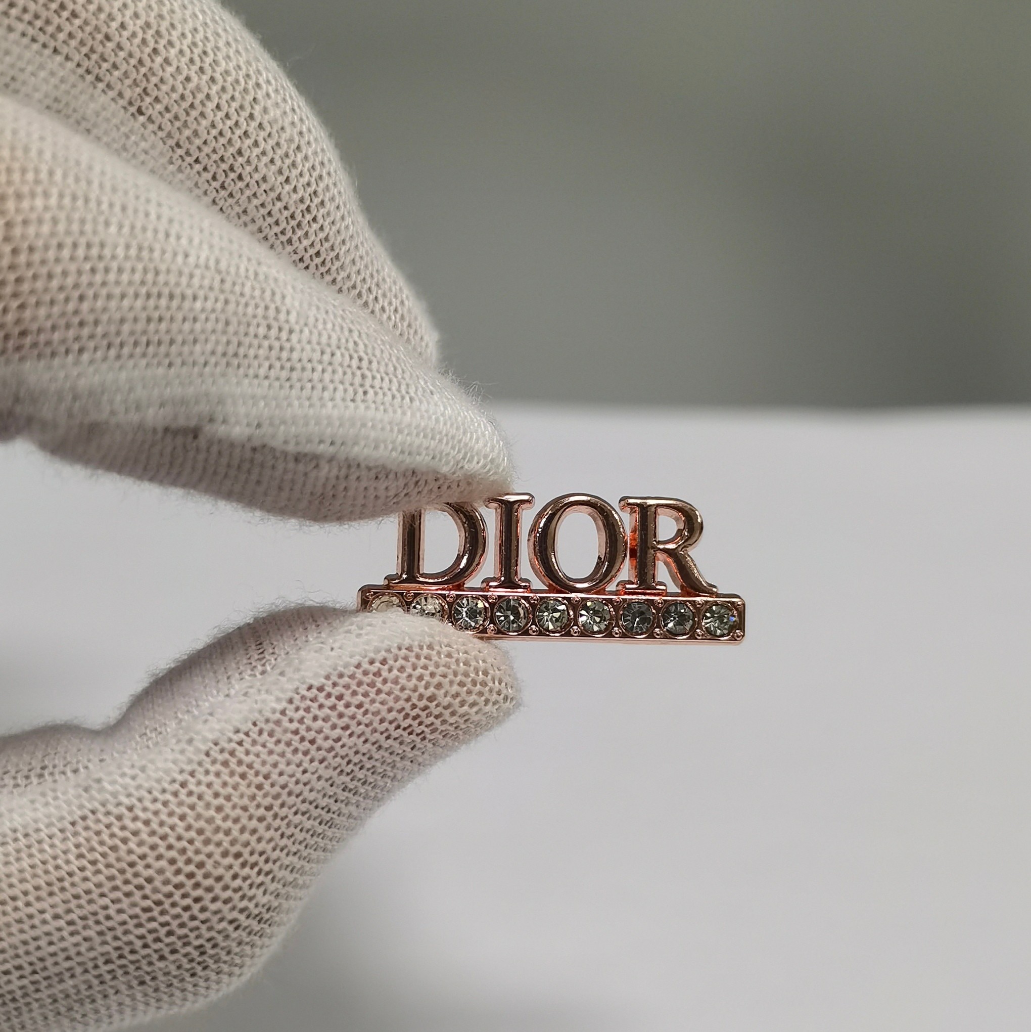 DR-Sign Square Shape With Diamonds 27MM*10MM