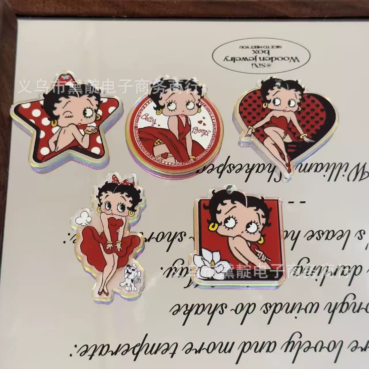 A set of 5-piece BETTY acrylic signs 35MM*35MM