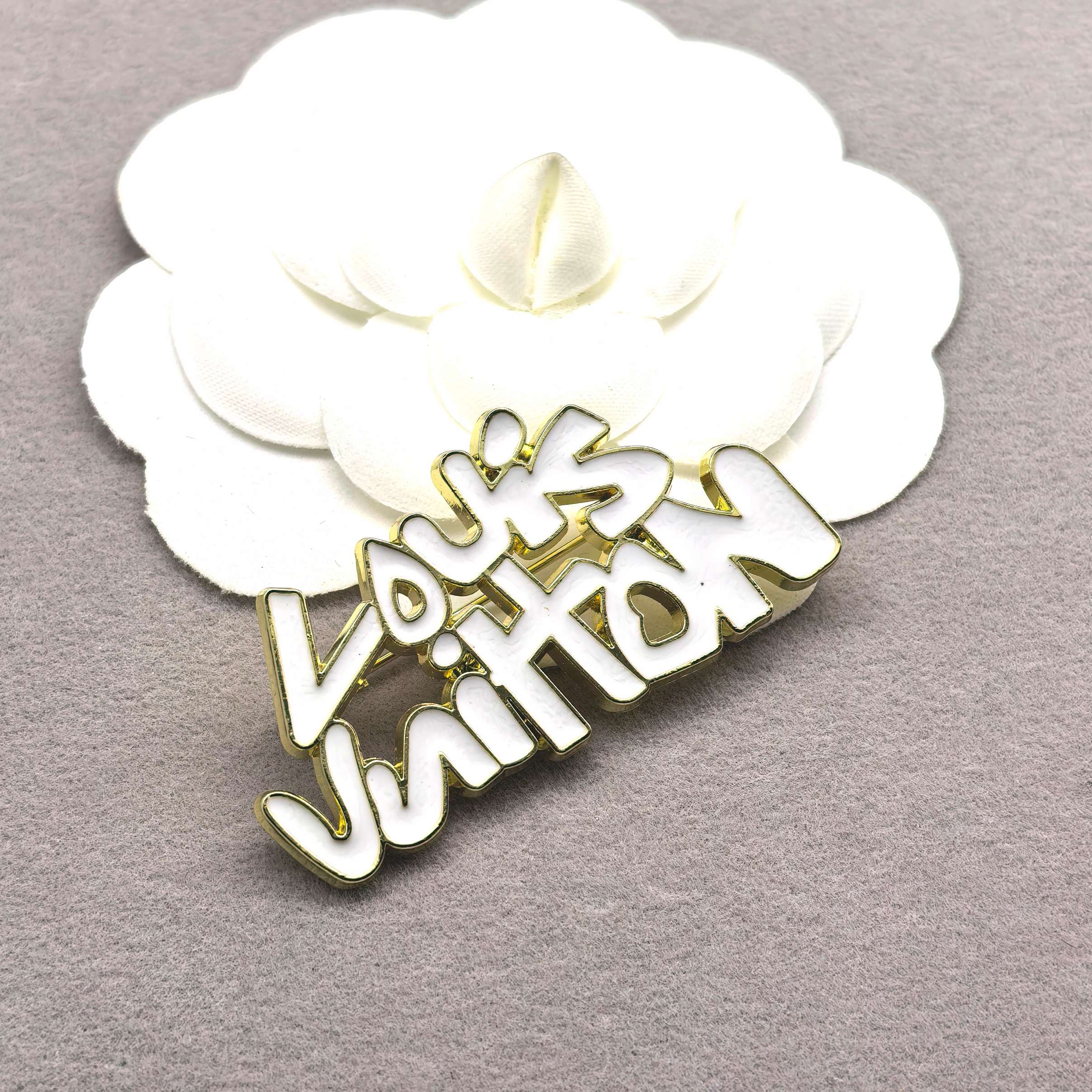 L-V  Alphabet sign 65MM*40MM