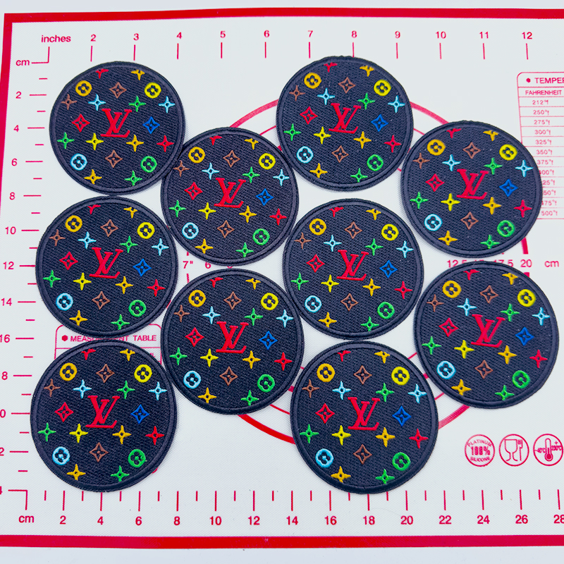 Mid(Iron-on) L-Black Round Shape Patches