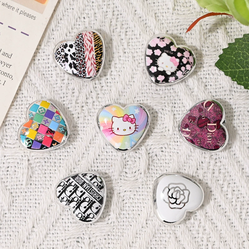 10PCS per bag of small heart-shaped 3D designer mix charms, suitable for pen and junkcase 22MM*22MM
