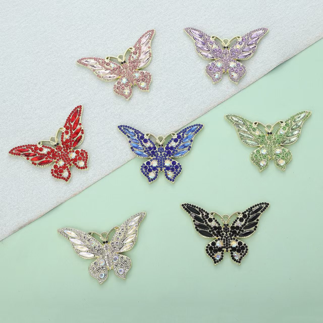 Full-Diamond Butterfly with Flat Back 65MM*44MM