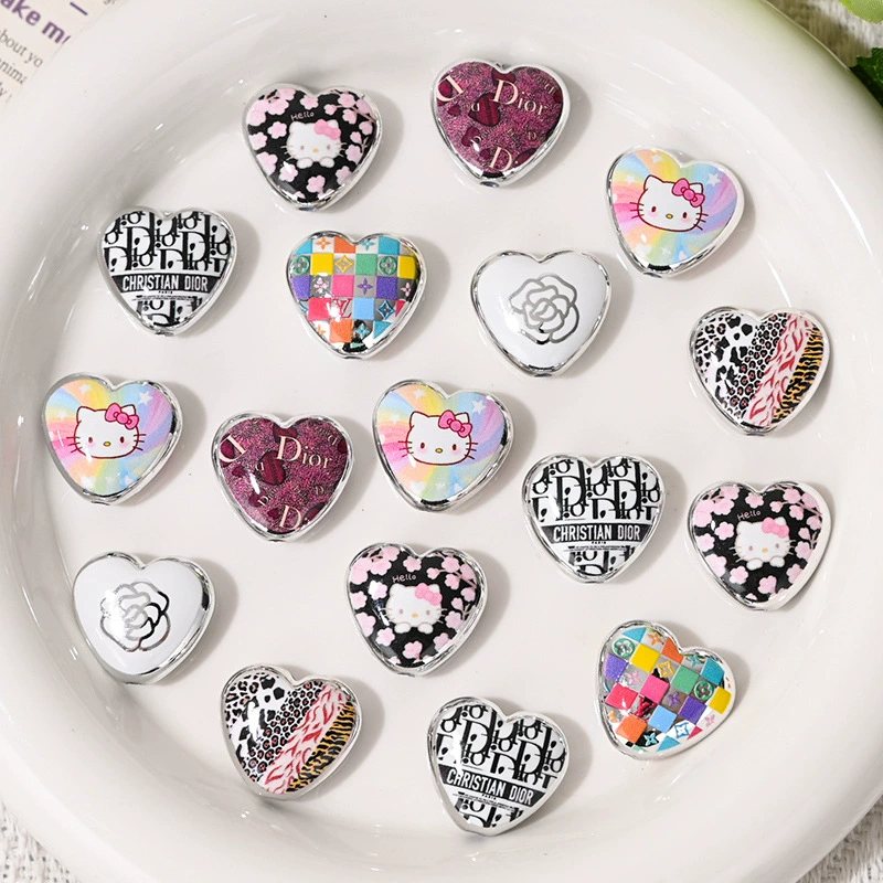 10PCS per bag of small heart-shaped 3D designer mix charms, suitable for pen and junkcase 22MM*22MM