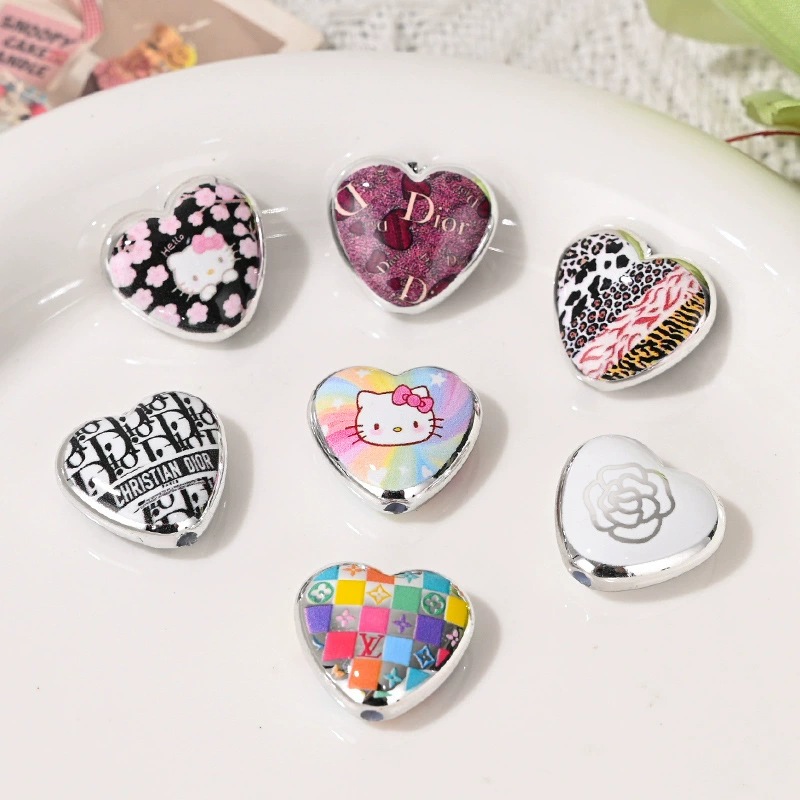10PCS per bag of small heart-shaped 3D designer mix charms, suitable for pen and junkcase 22MM*22MM