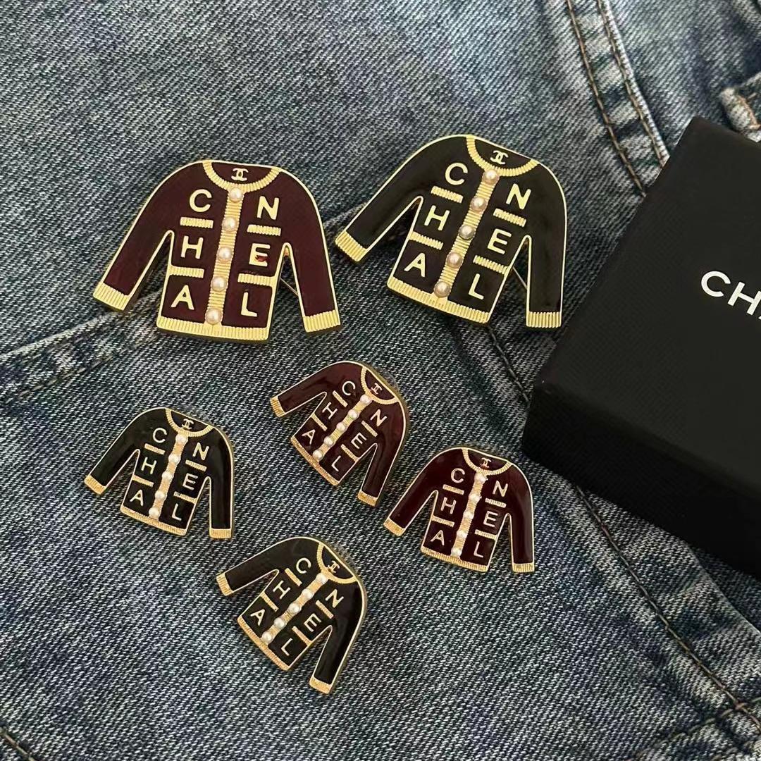 Clothing-shaped metal CC 50MM*35MM