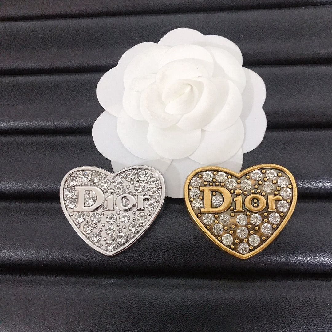 DR-Love Shape With diamonds 40MM*38MM