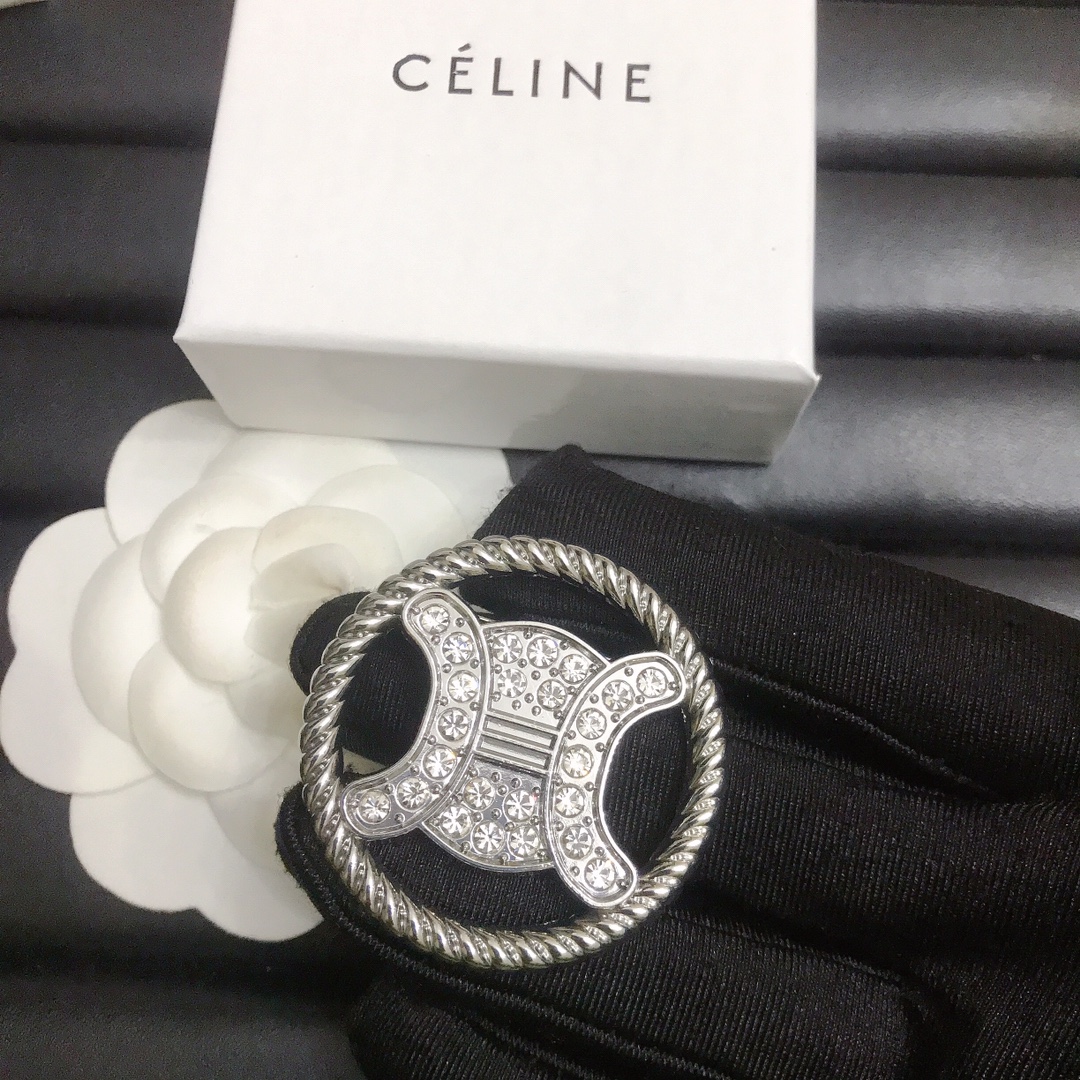 CL-Round  Shape With diamonds 42MM*42MM