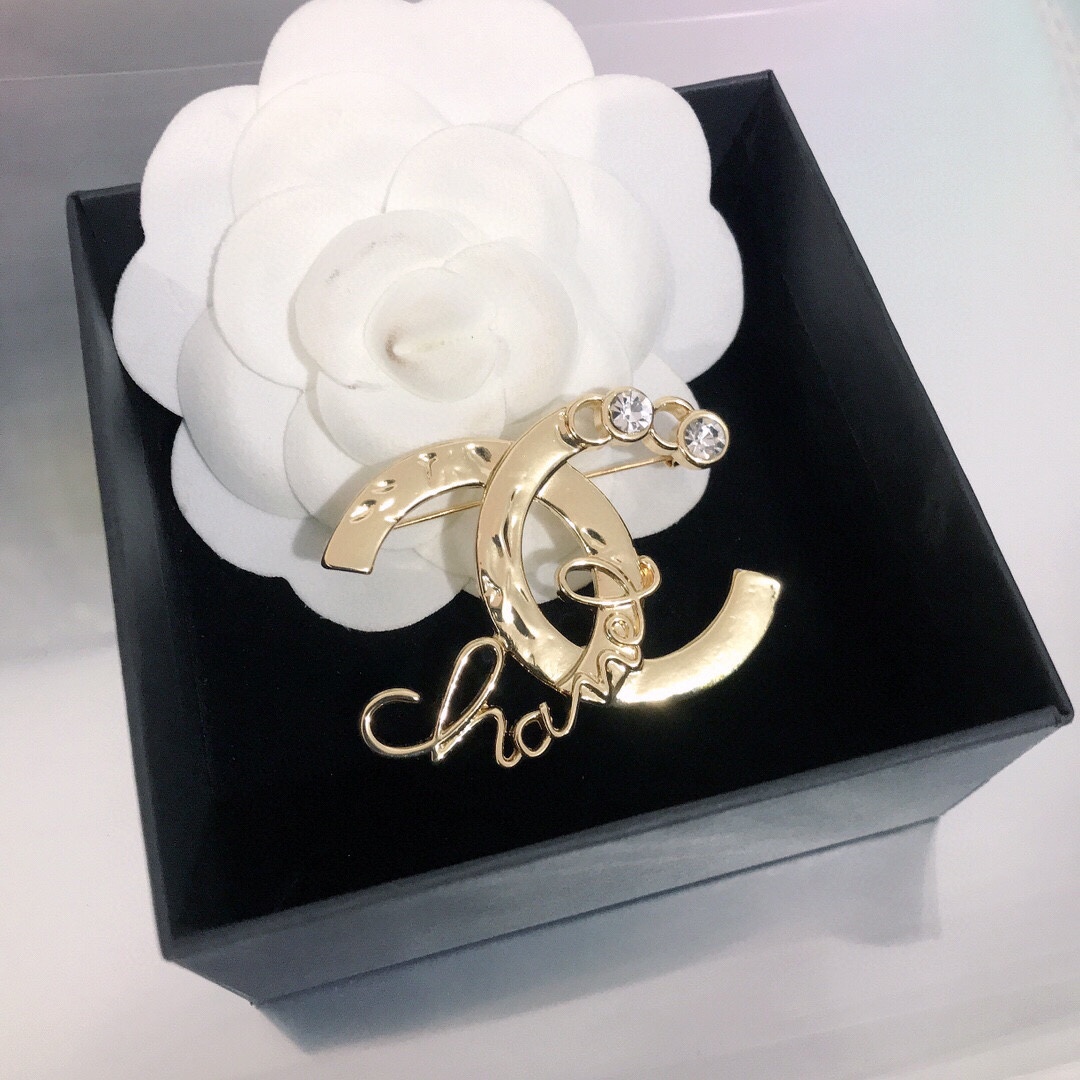 CC-Metal Signage with diamonds 47MM*38MM