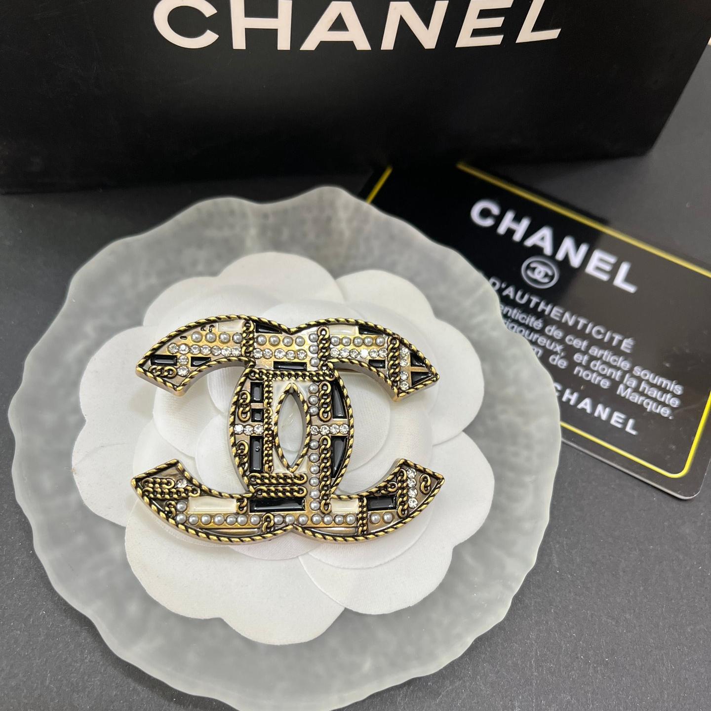 CC-Metal Signage with little pearls 50MM*36MM