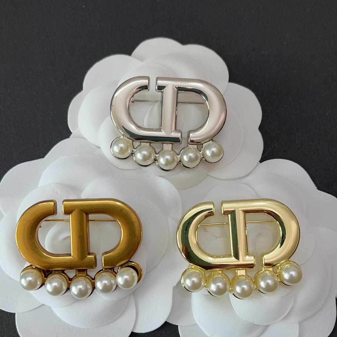 CD-Metal Signage with pearls 40MM*32MM