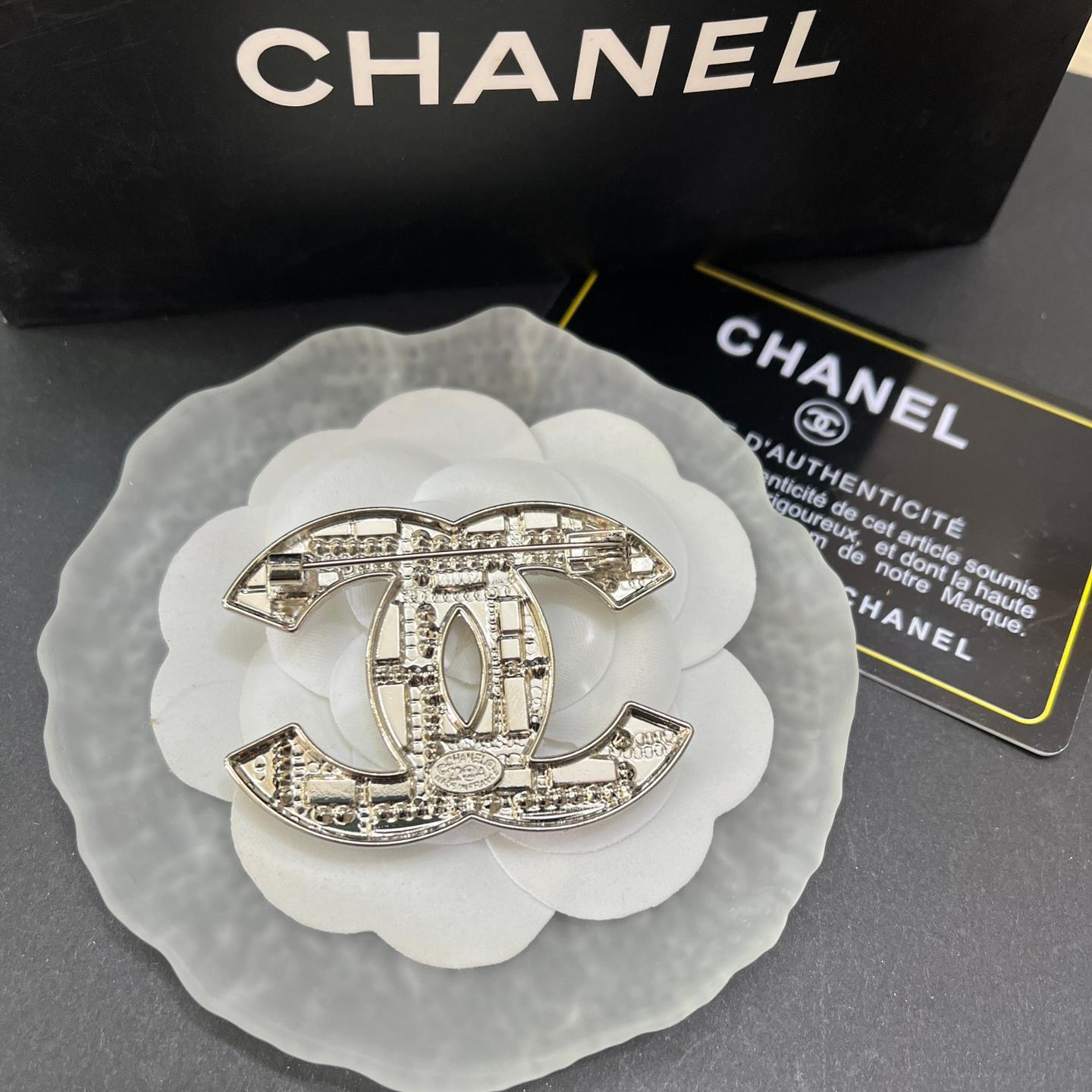 CC-Metal Signage with little pearls 50MM*36MM