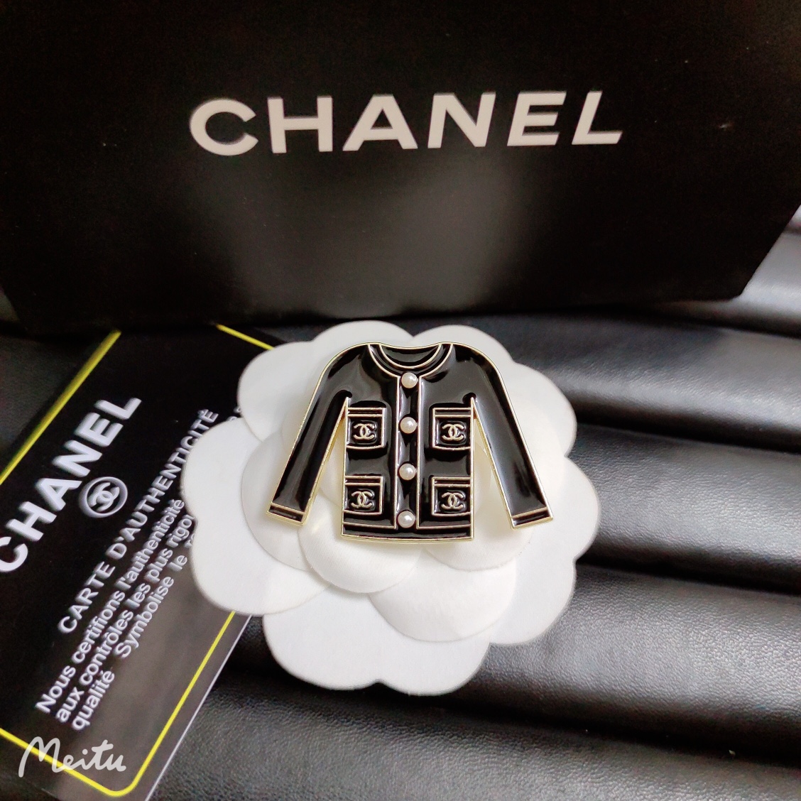 Clothing-shaped metal CC 50MM*35MM