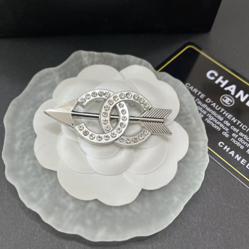 CC-Archery shape With Diamond 58MM*26MM