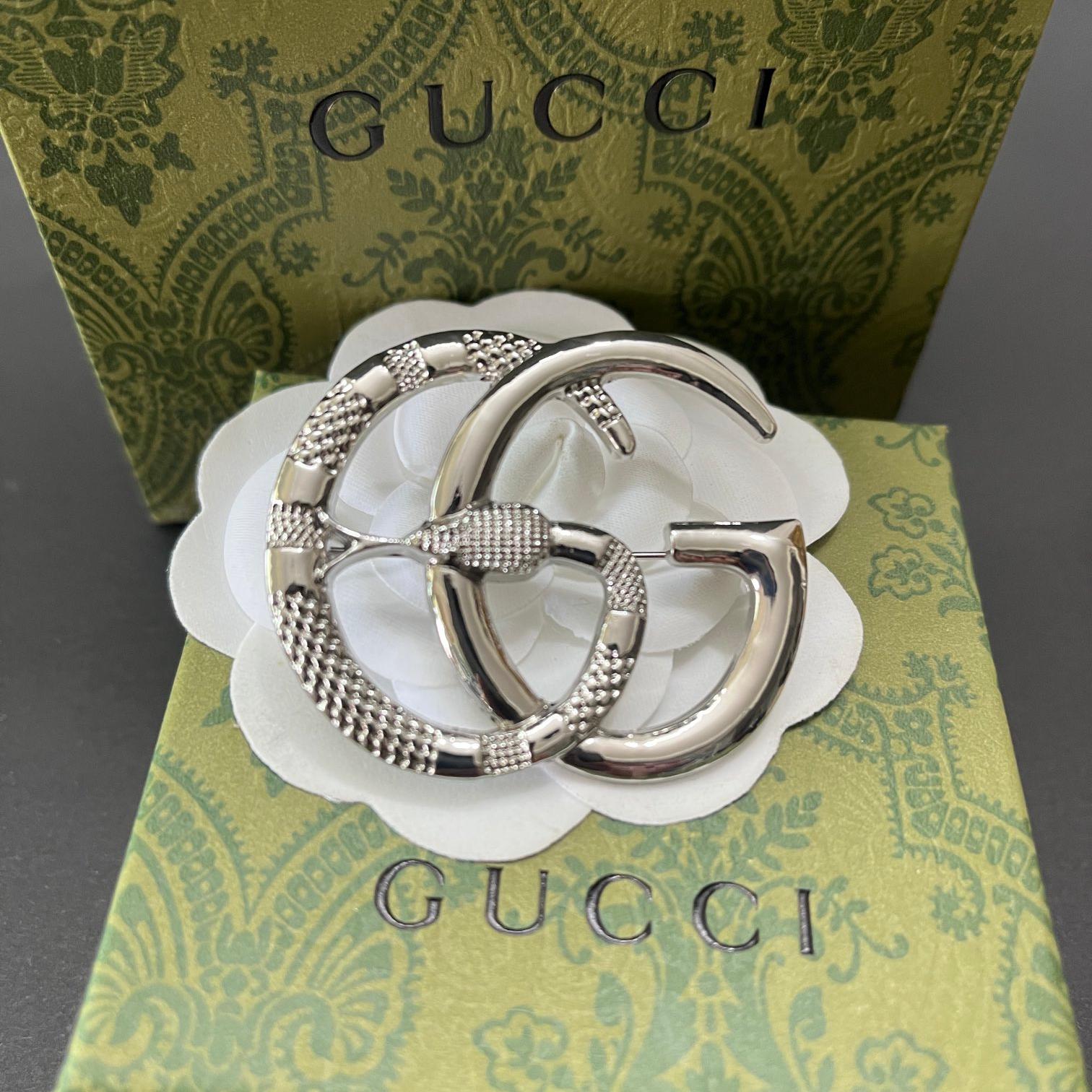 CC- Metal Signage with insects 50MM*43MM