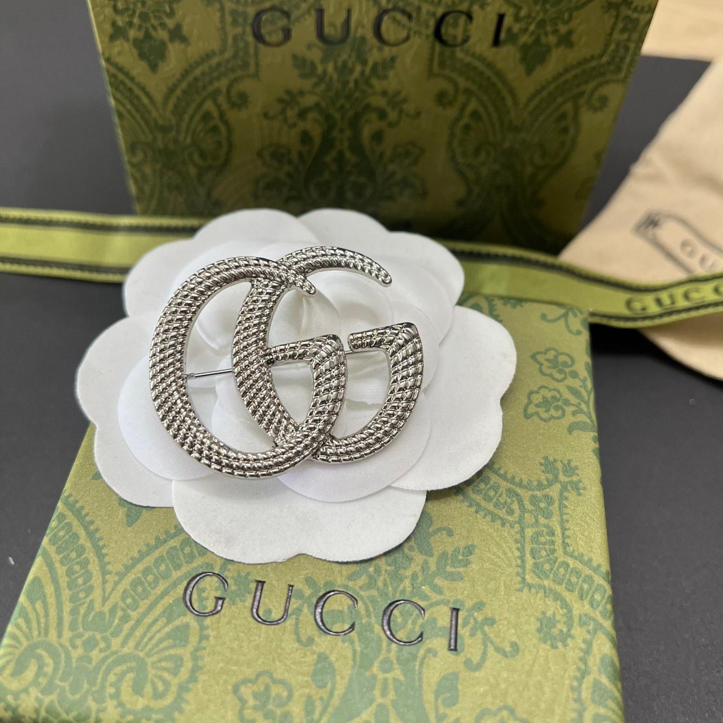 GG-Metal Signage 42MM*35MM