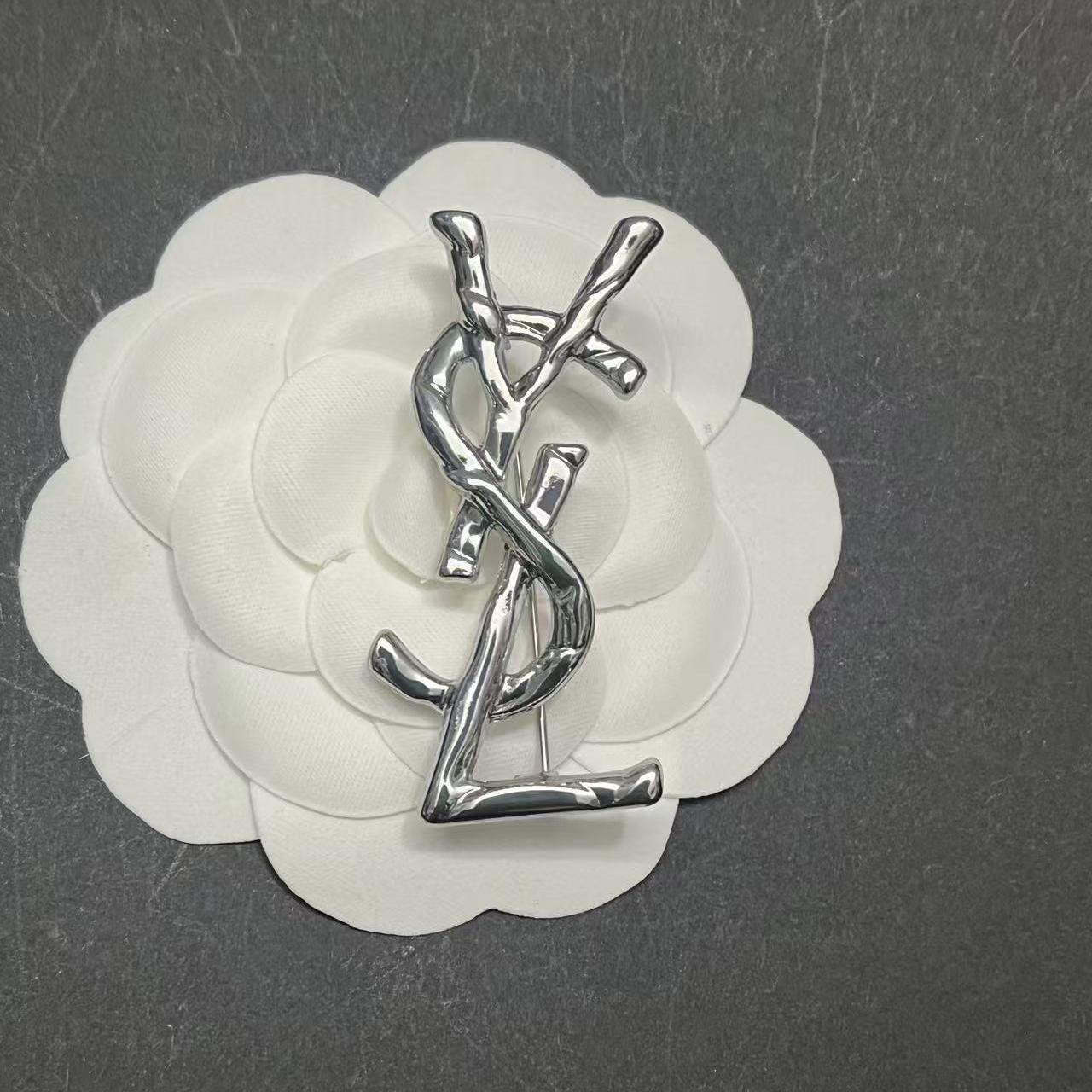 Y- Metal Signage 45MM*20MM