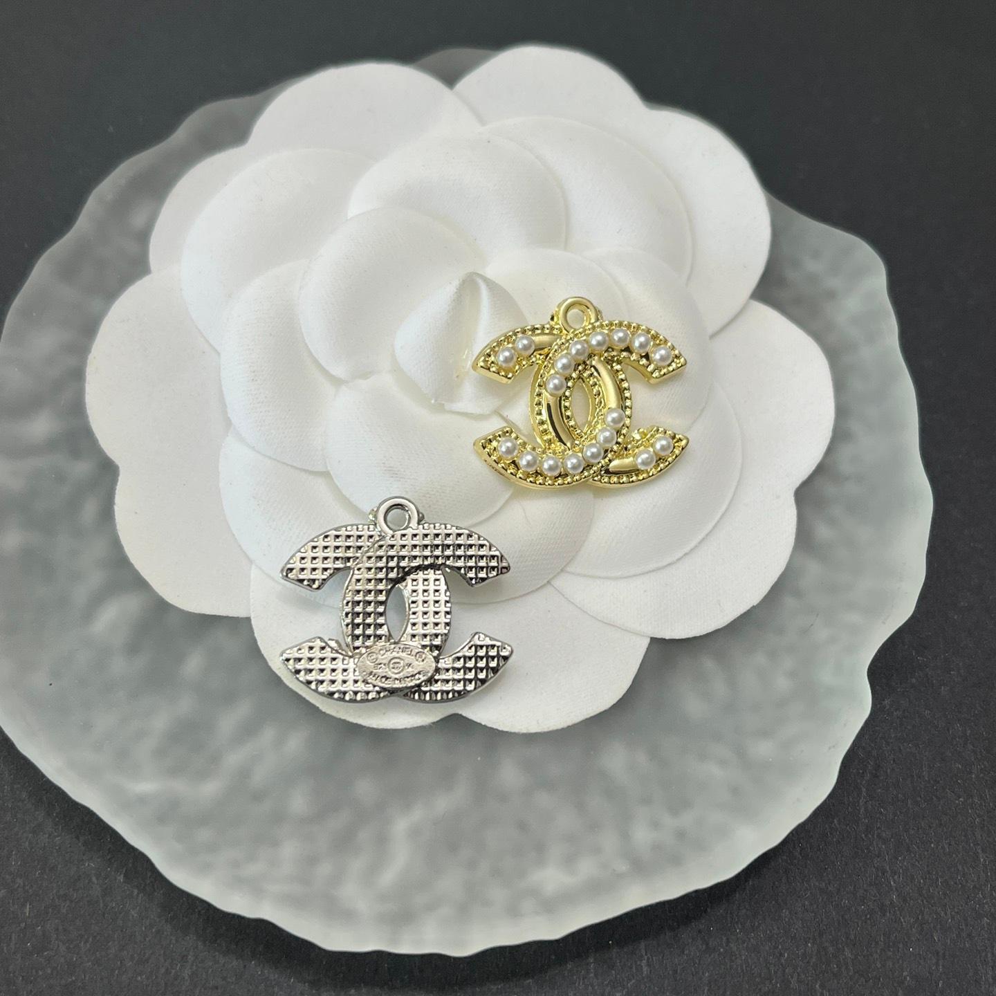 CC-Surface-applied pearl 21MM*19MM