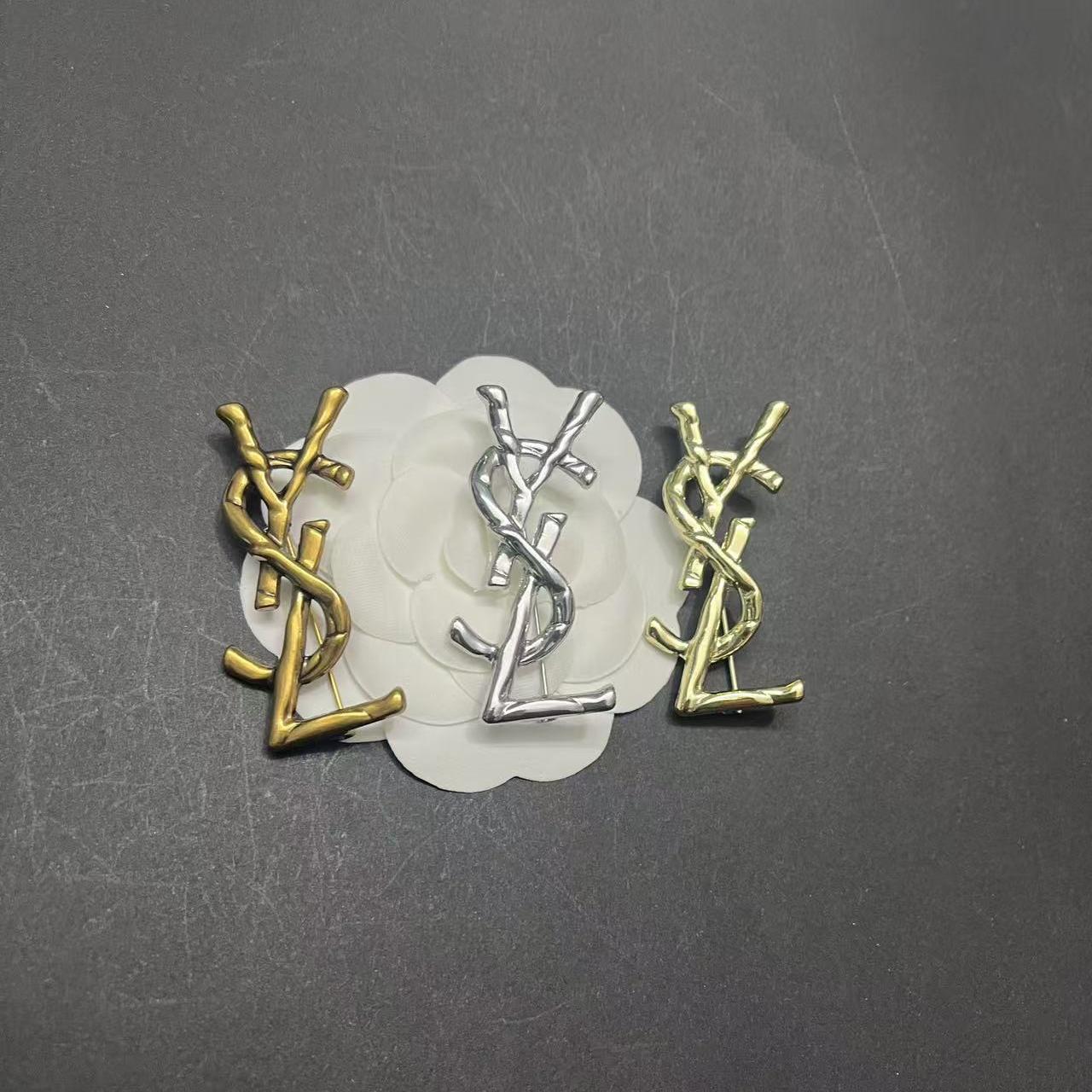 Y- Metal Signage 45MM*20MM