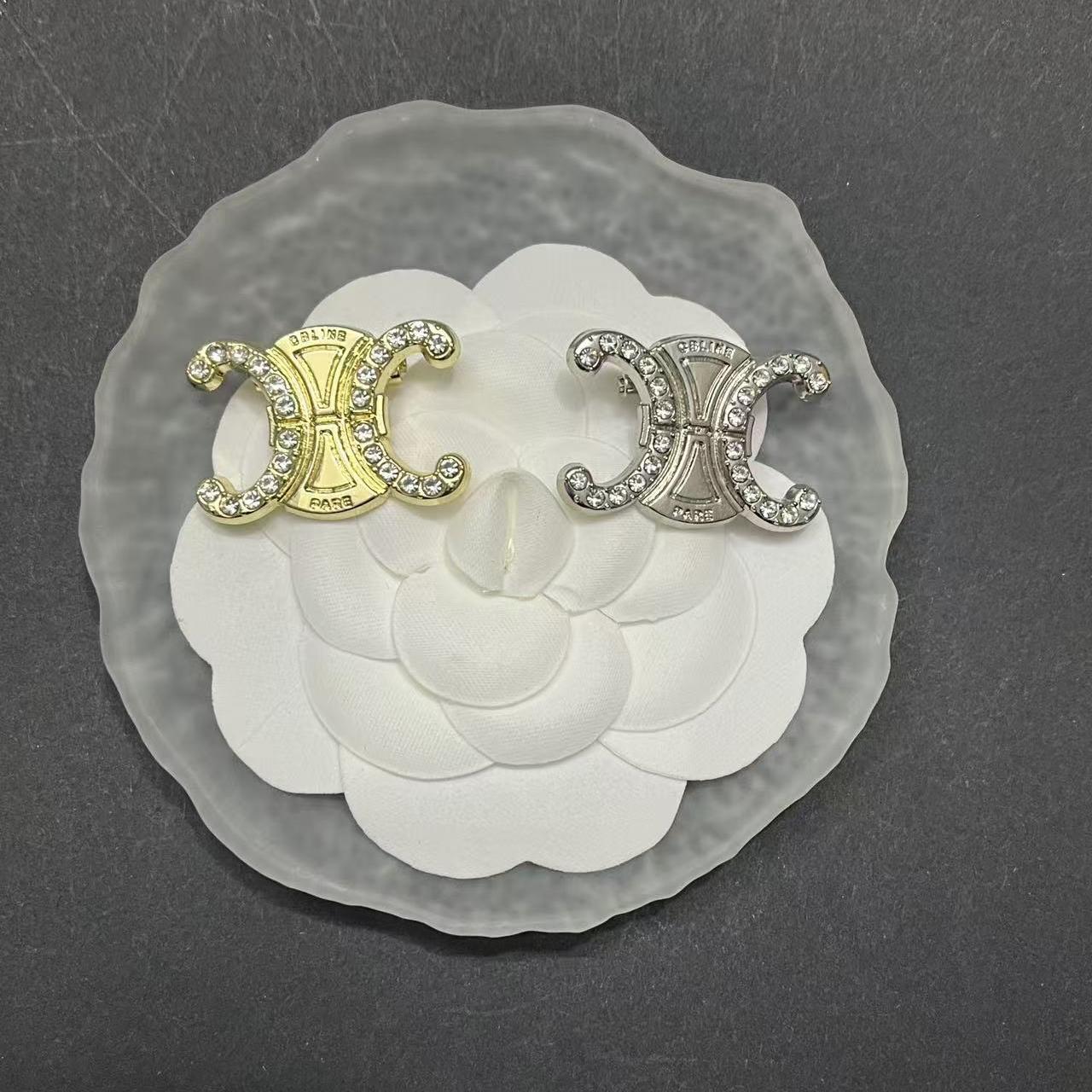 CL-Metal Signage With Diamond 30MM*21MM