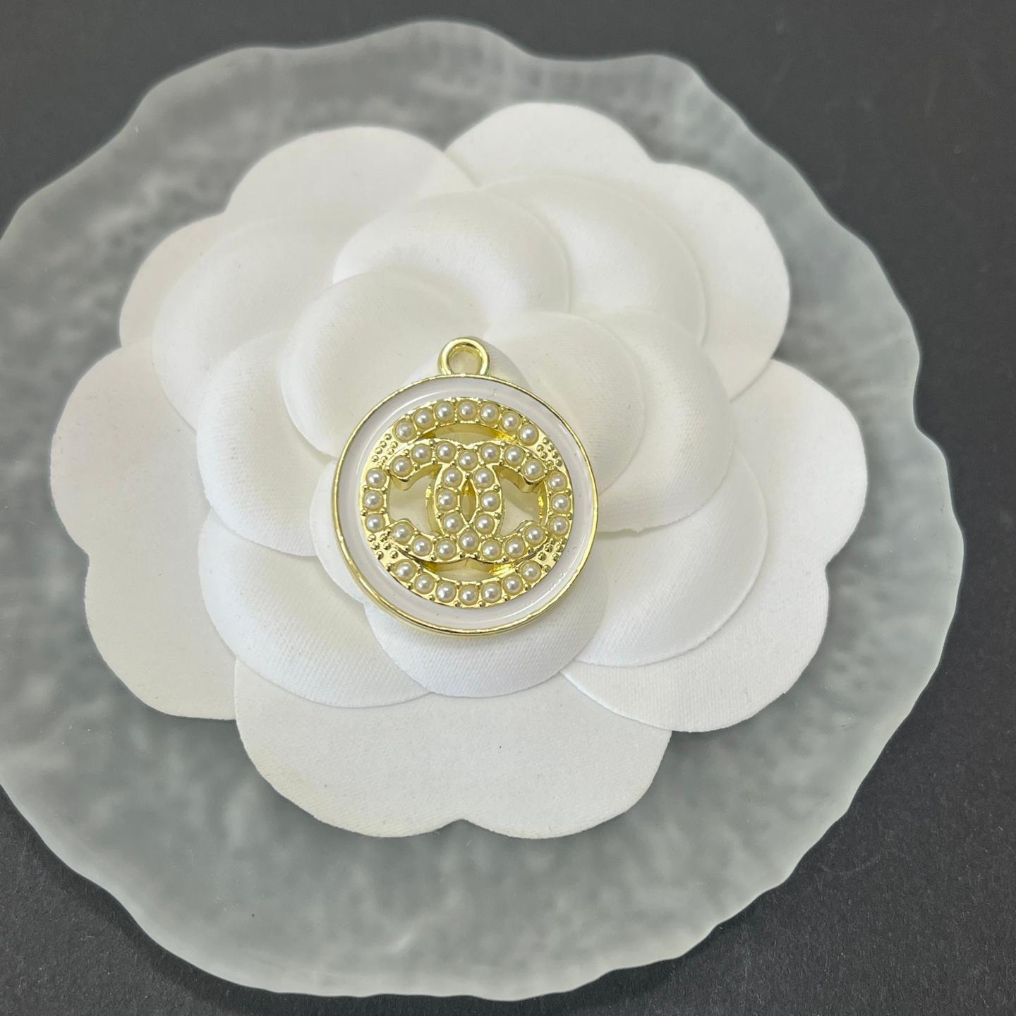 CC Four-sided Pearl Setting 26MM*23MM