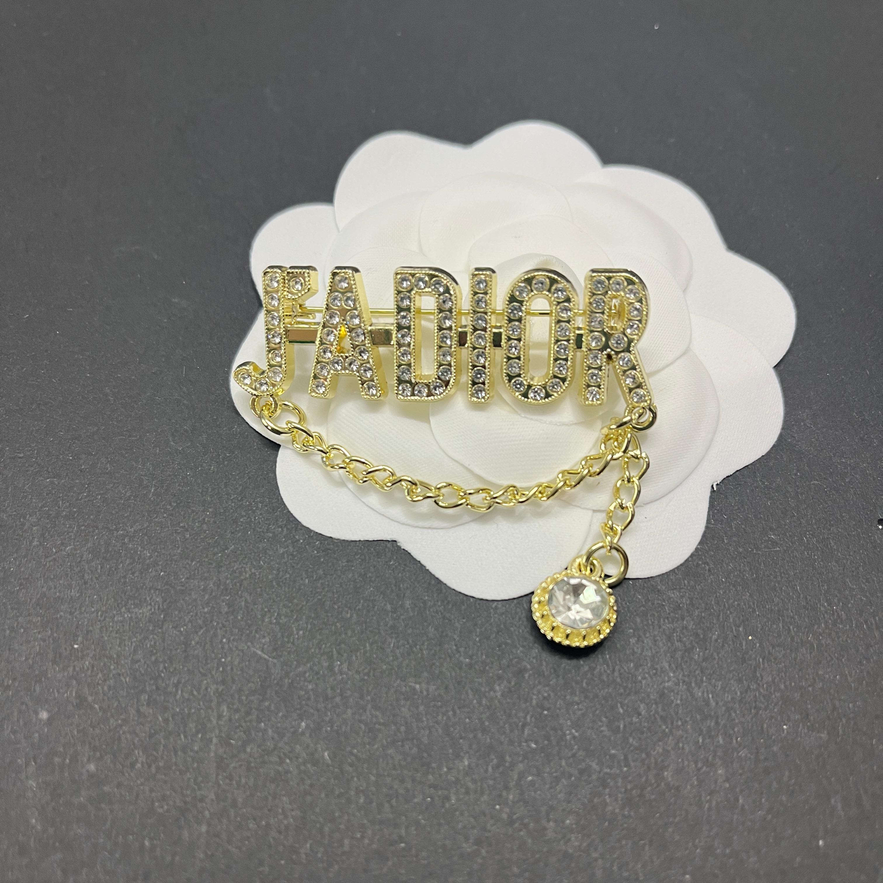 DR-Full Diamond with chain 45MM*20MM