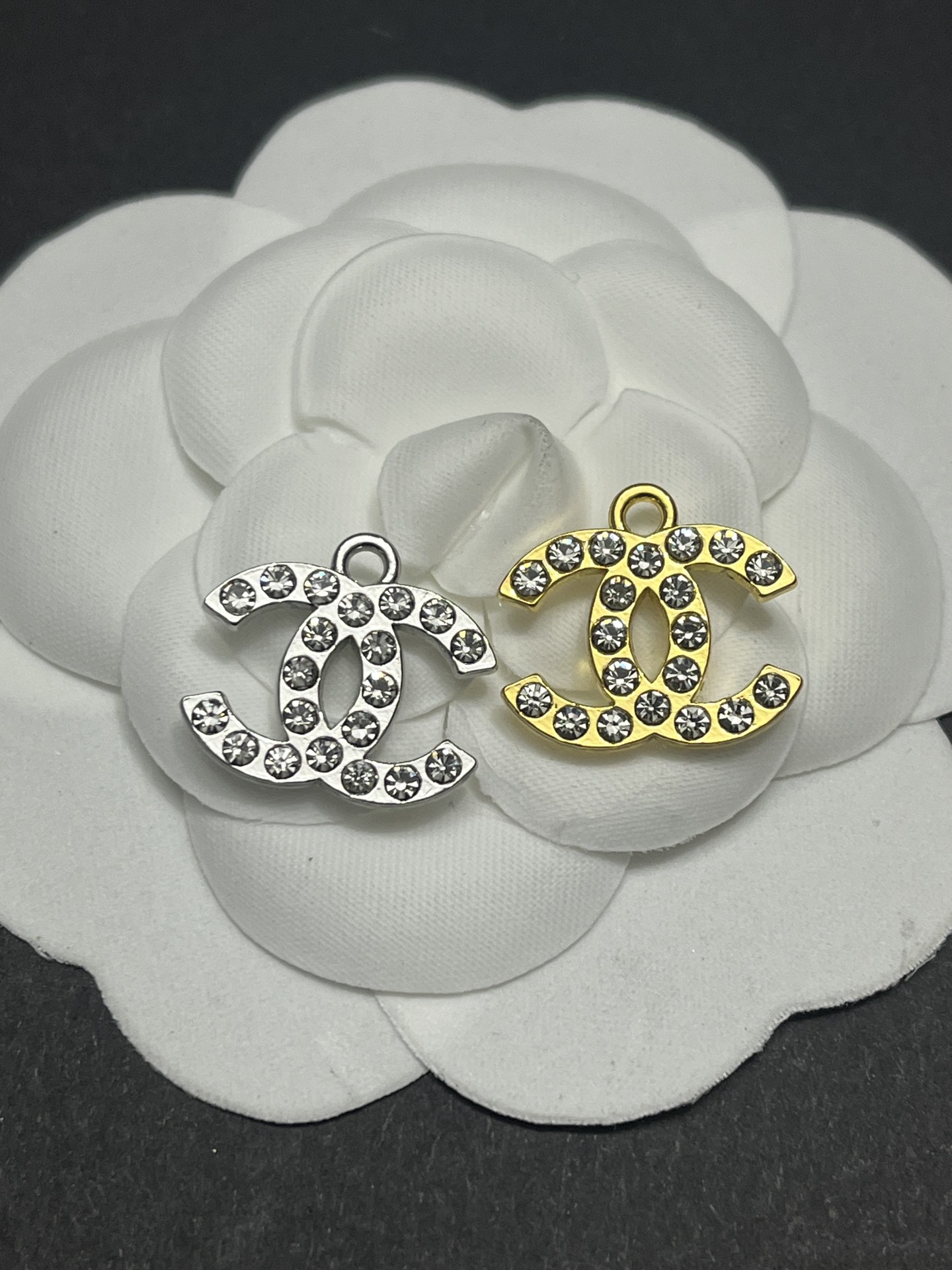 CC-Small Diamond-Studded Charms 17MM*16MM