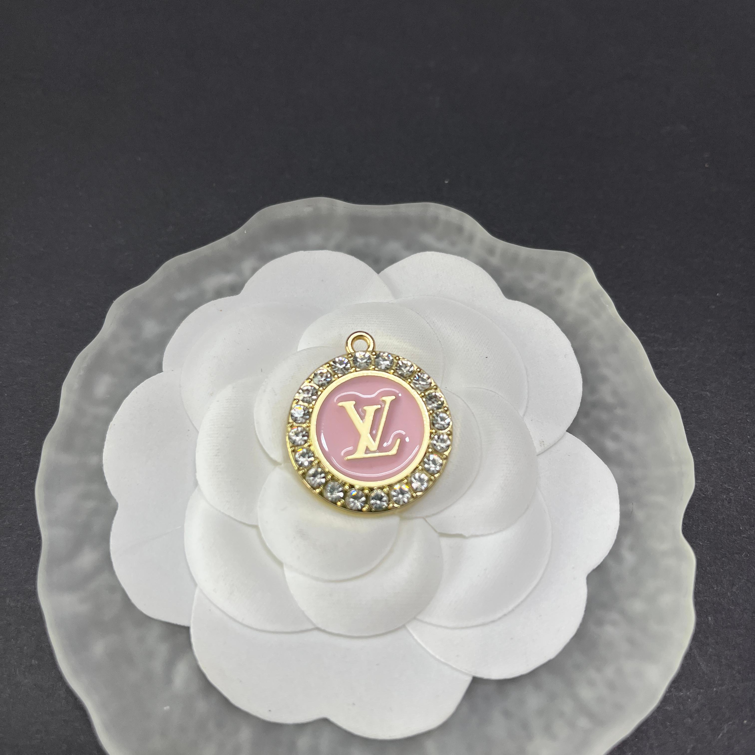 CC-Round Shape Circular Perimeter With Diamond 25MM*22MM