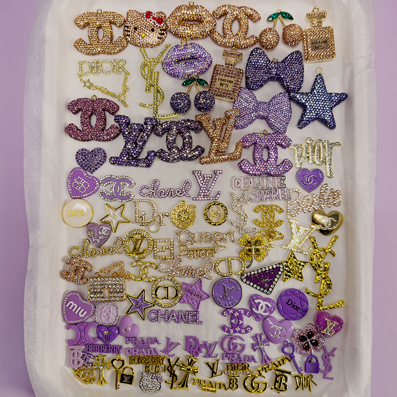 50-100PCS MIX Pueple-Gold LUX CHARMS