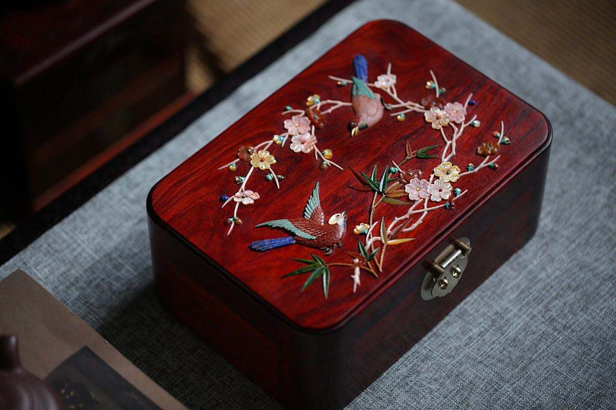 Chinese Artisanal Crafts