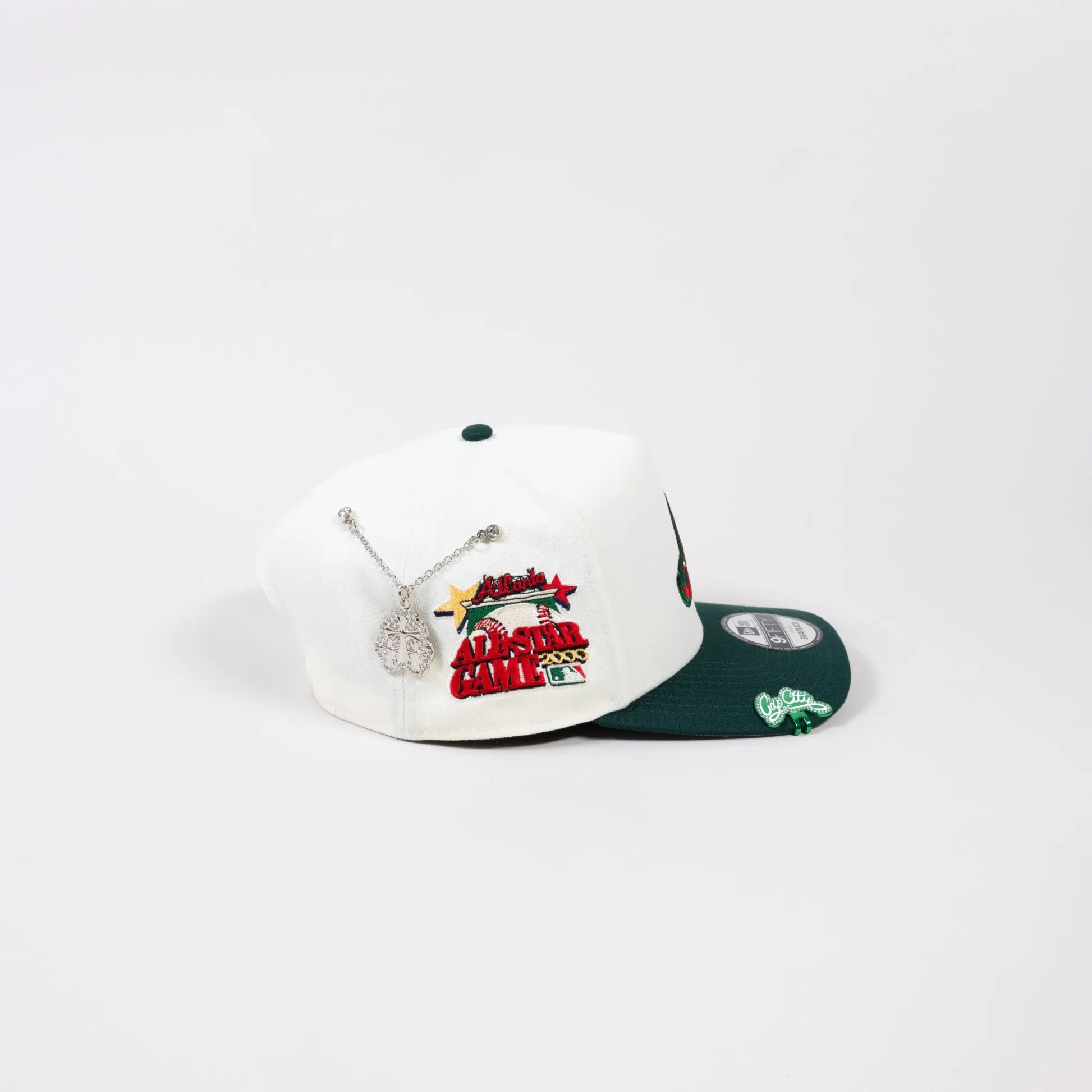 NEW ERA EXCLUSIVE 9FIFTY A-FRAME CHROME/ FOREST GREEN ATLANTA BRAVES SNAPBACK W/ 2000 ALL STAR GAME SIDE PATCH - Thesouthcap