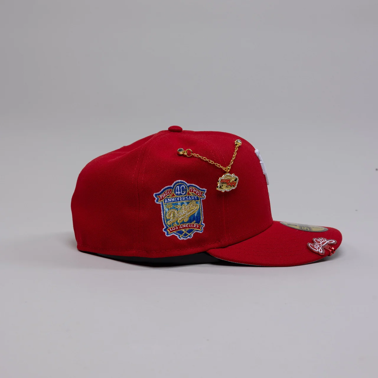 NEW ERA EXCLUSIVE 59FIFTY RED UPSIDE DOWN LOS ANGELES DODGERS W/ 40TH ANNIVERSARY SIDE PATCH - Thesouthcap