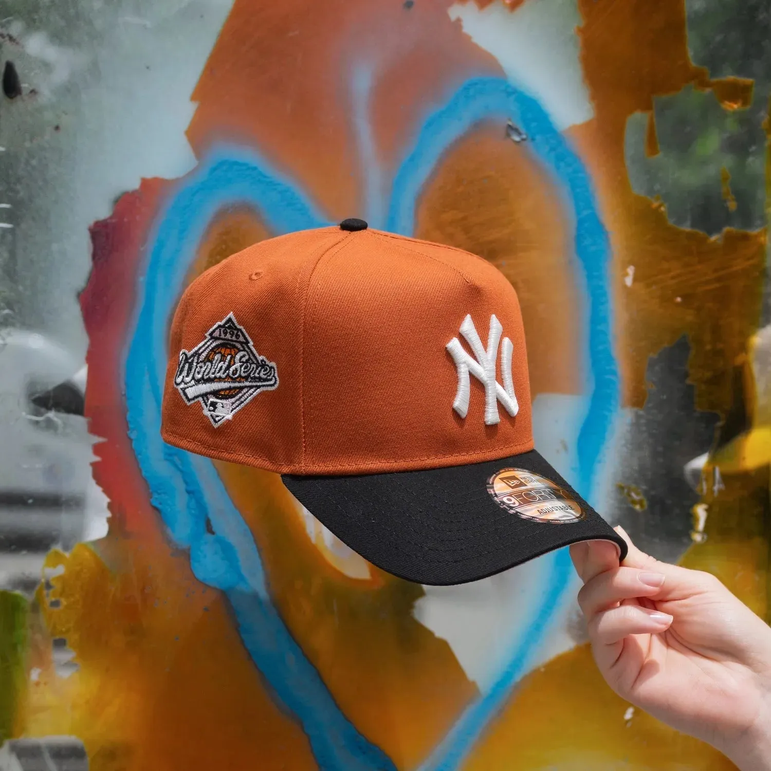 NEW ERA 9FORTY A-FRAME NEW YORK YANKEES WORLD SERIES 1996 TWO TONE / PINK UV SNAPBACK - Thesouthcap