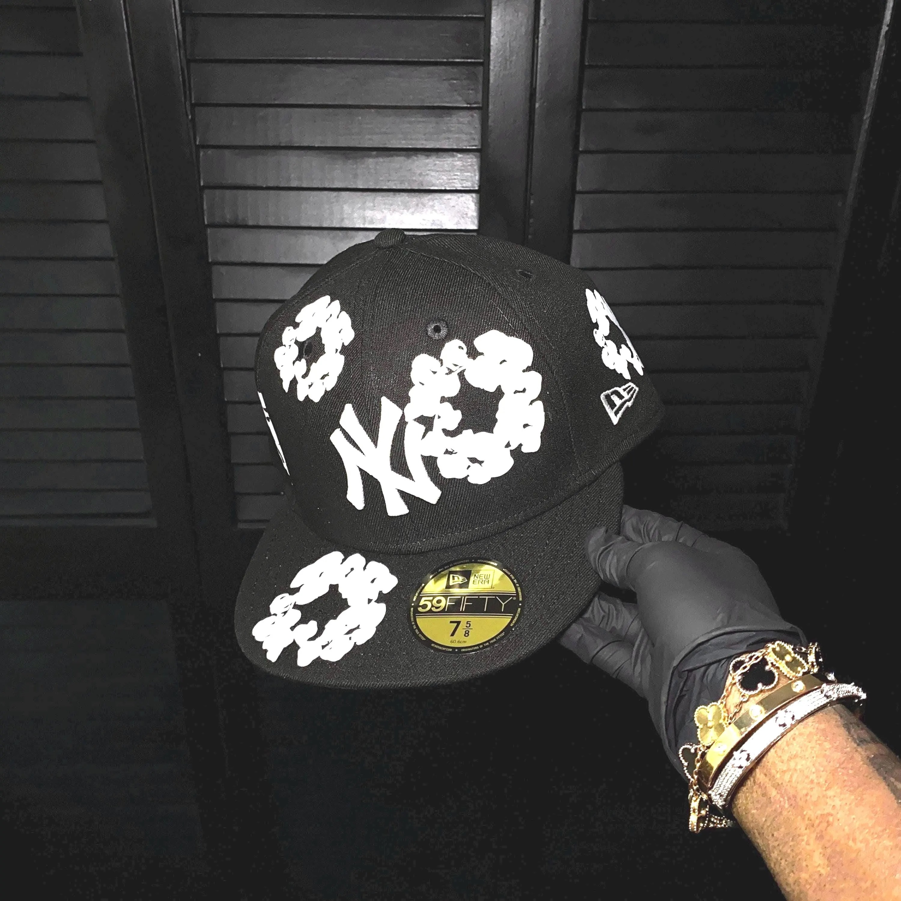 NEW YORK YANKEES DENIM TEARS BLACK FC EXCLUSIVE 59FIFTY - Thesouthcap