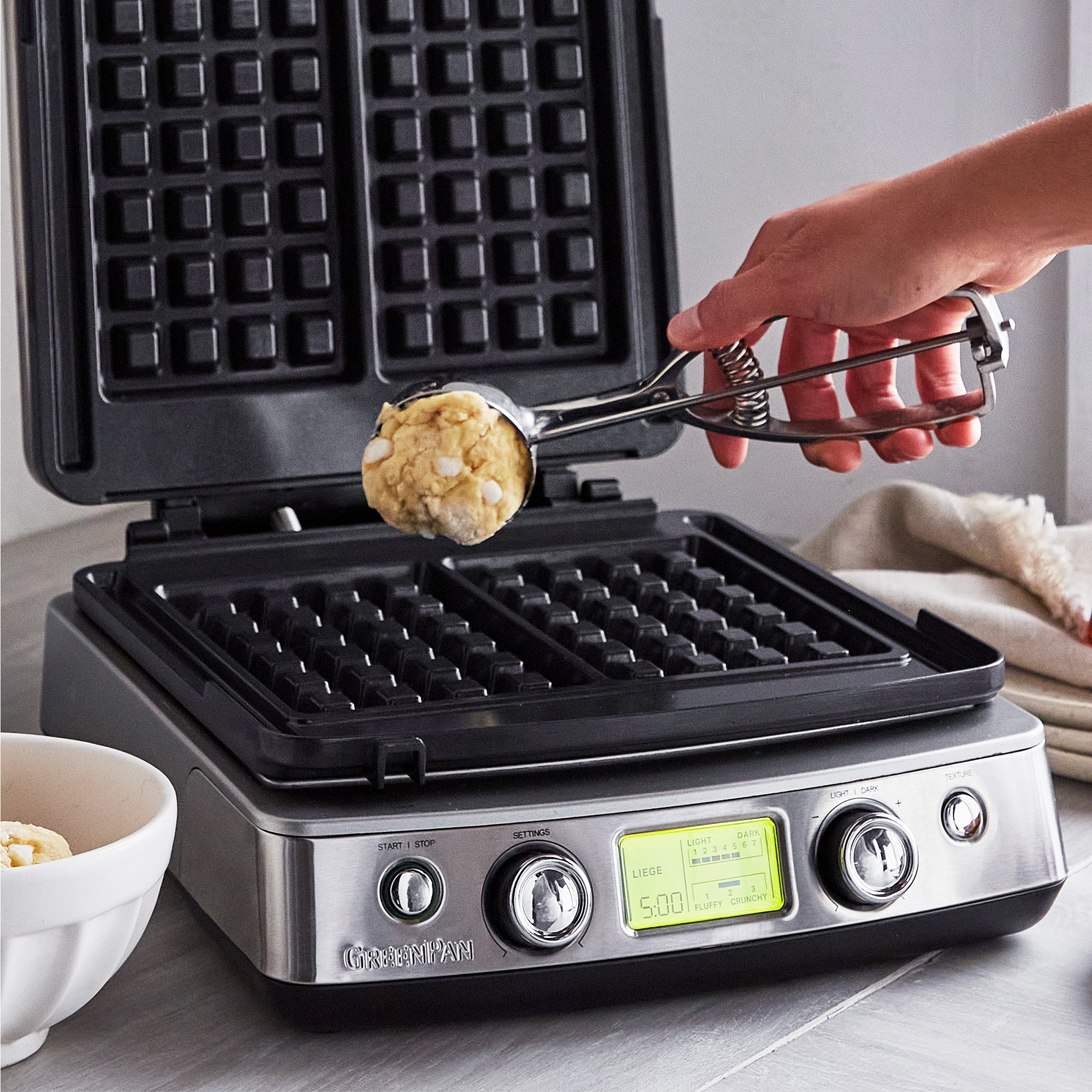 GreenPan™ Premiere Square Waffle Maker