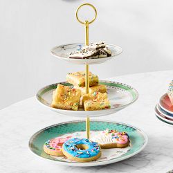 Williams Sonoma Chocolate Bar, Cookies & Cream