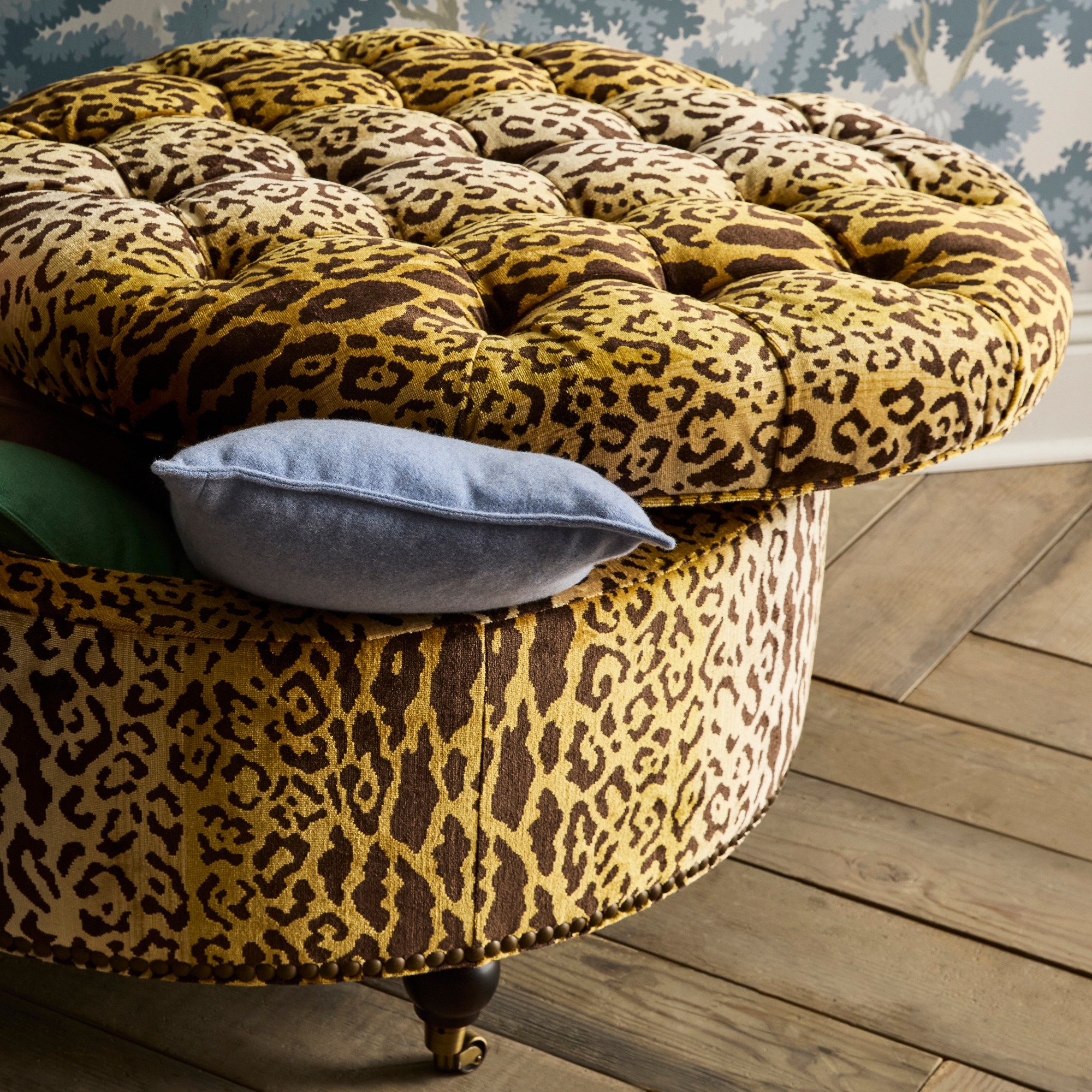 Soho Tufted Round Storage Ottoman (36