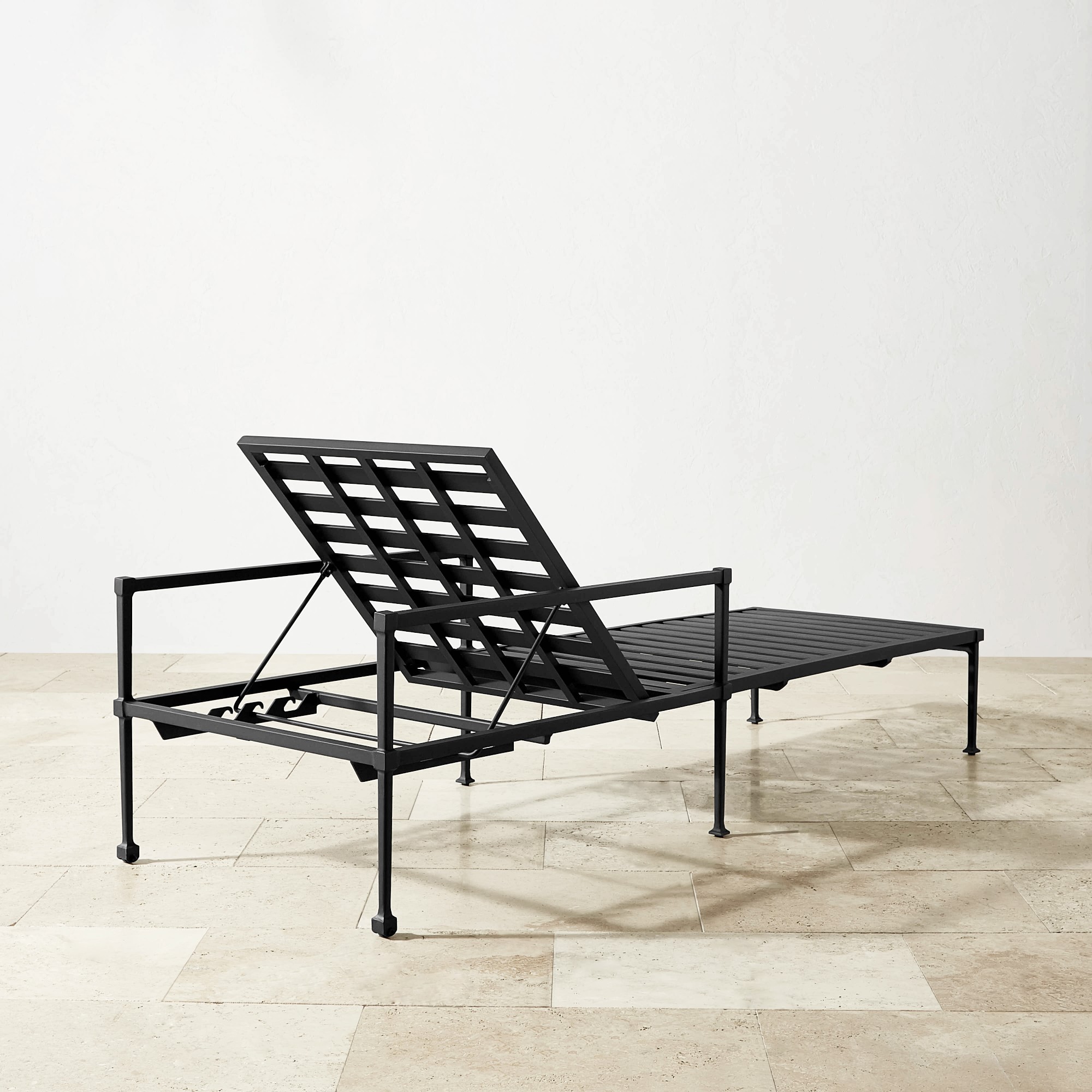 Bridgehampton Outdoor Chaise