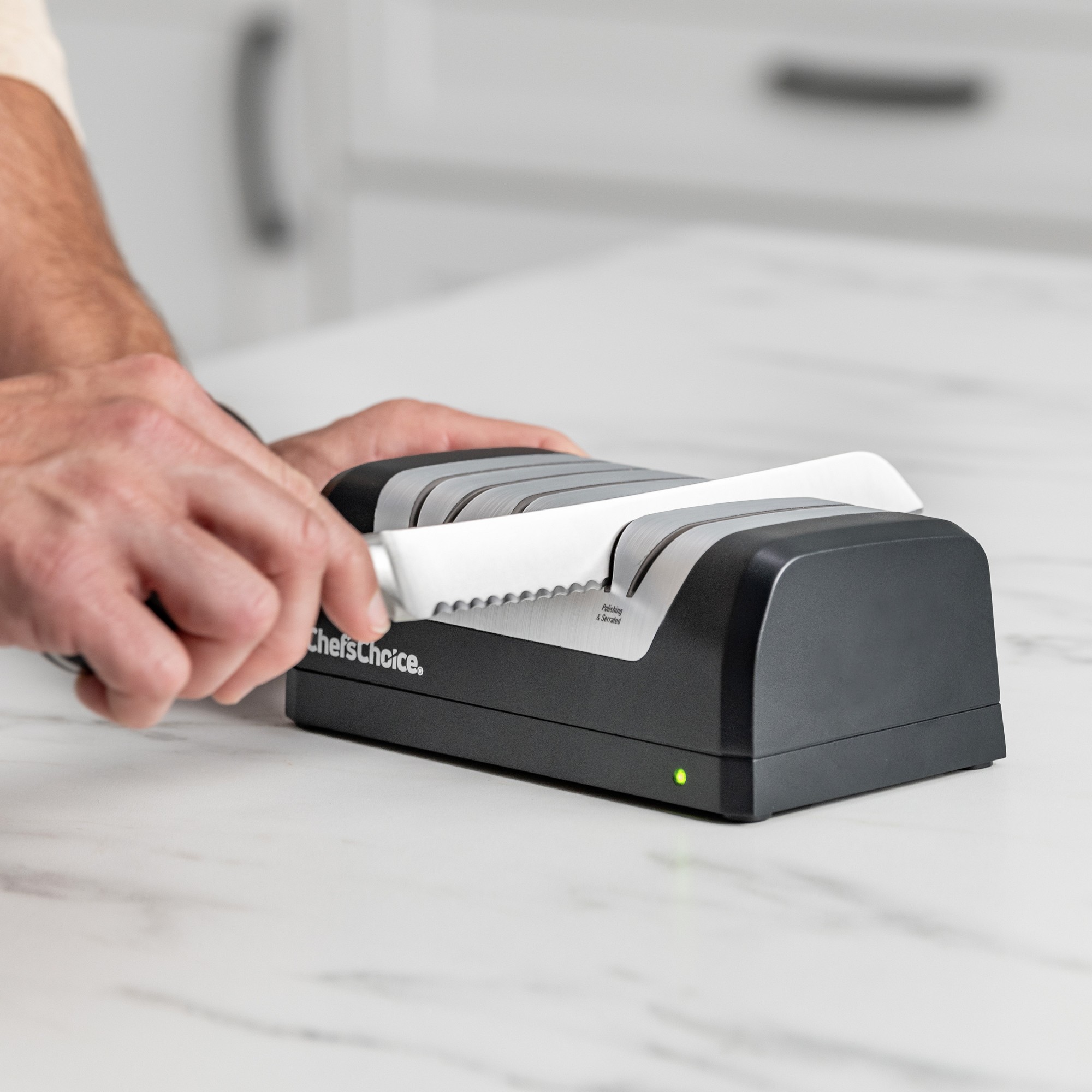 Chef's Choice DCB1520 Rechargeable Sharpener