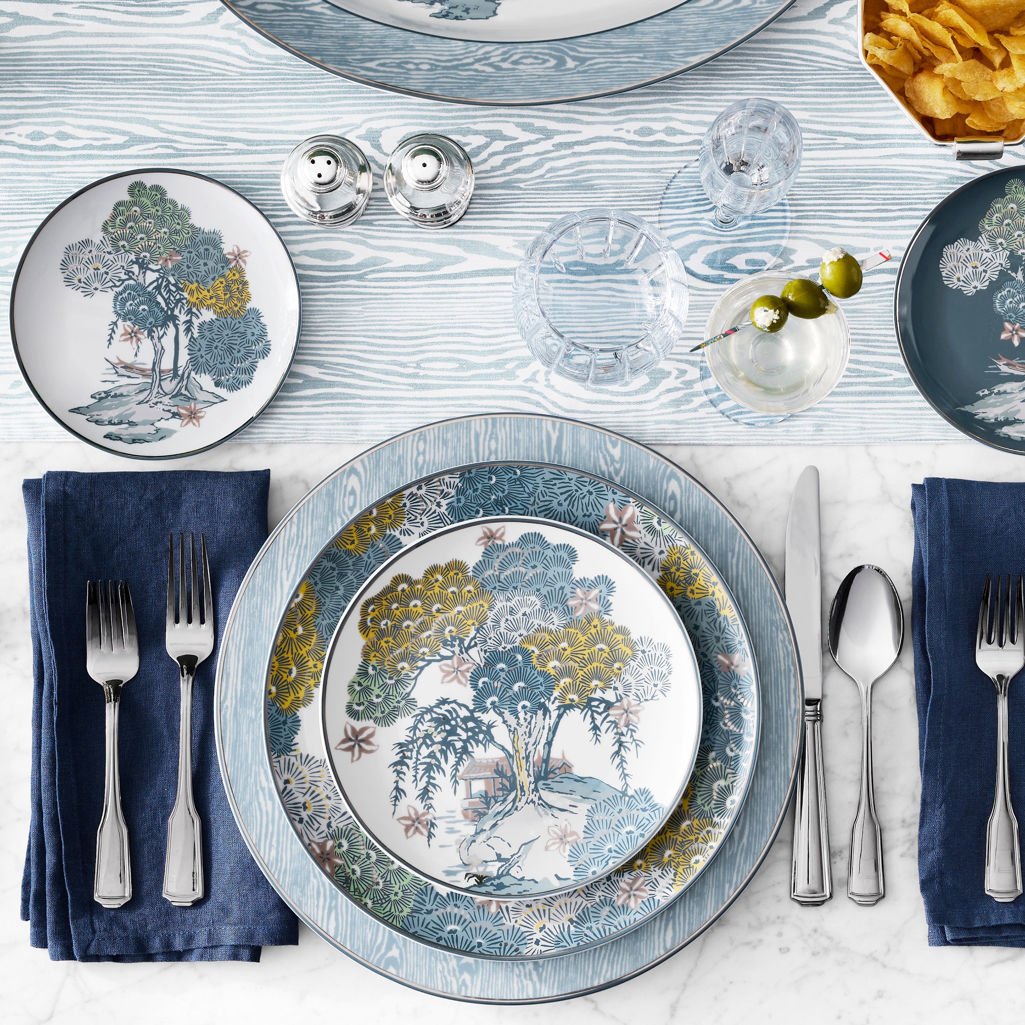 Scalamandré Sea of Trees 12-Piece Dinnerware Set