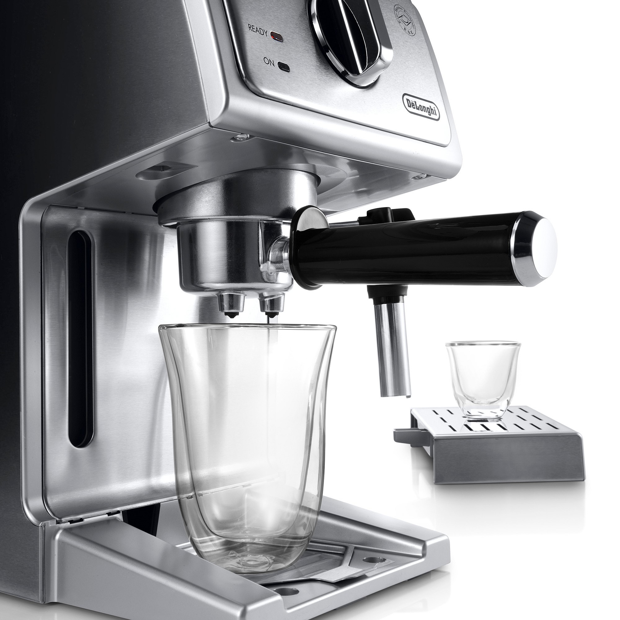 De'Longhi 15 Bar Espresso and Cappuccino Machine