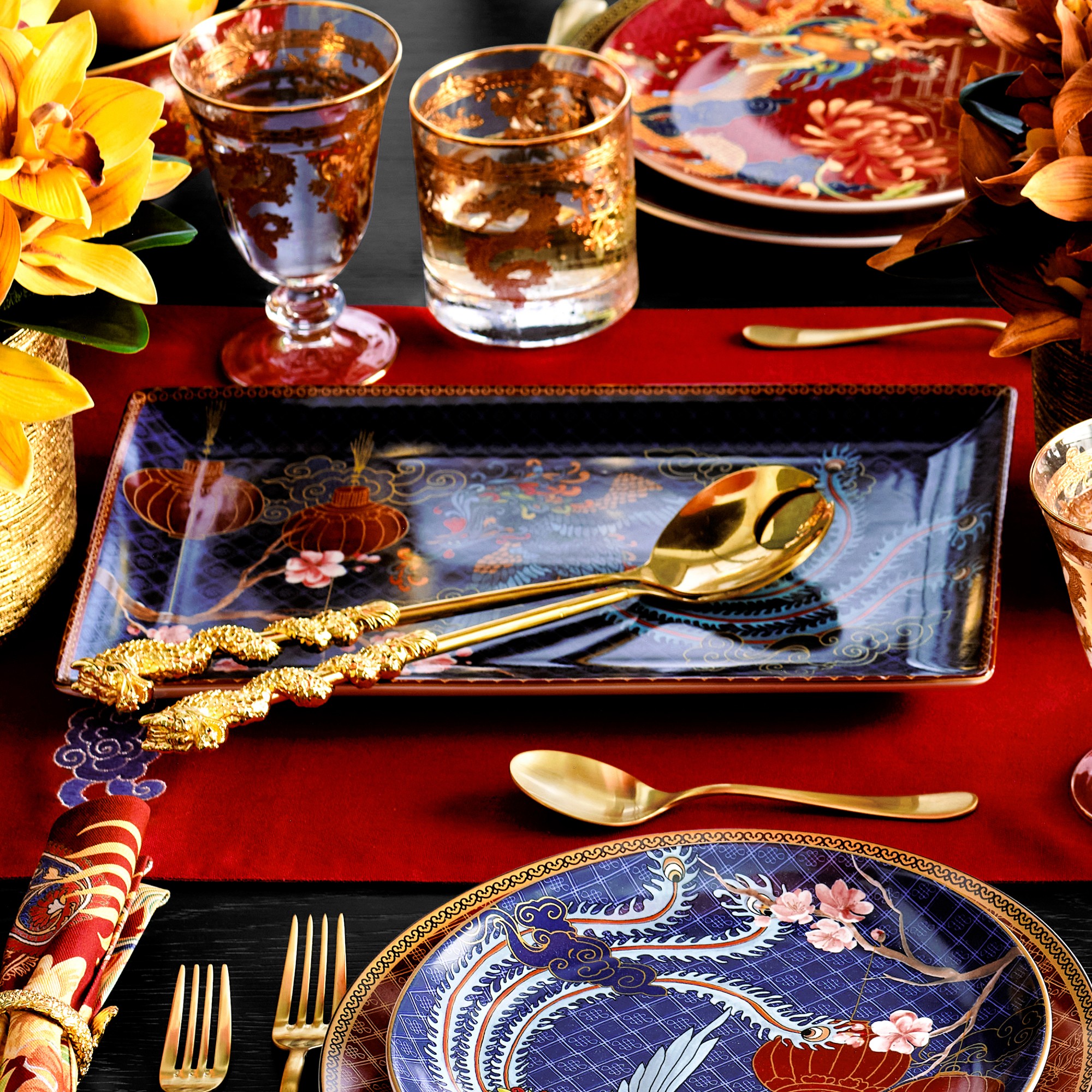 Lunar Dragon Serving Set