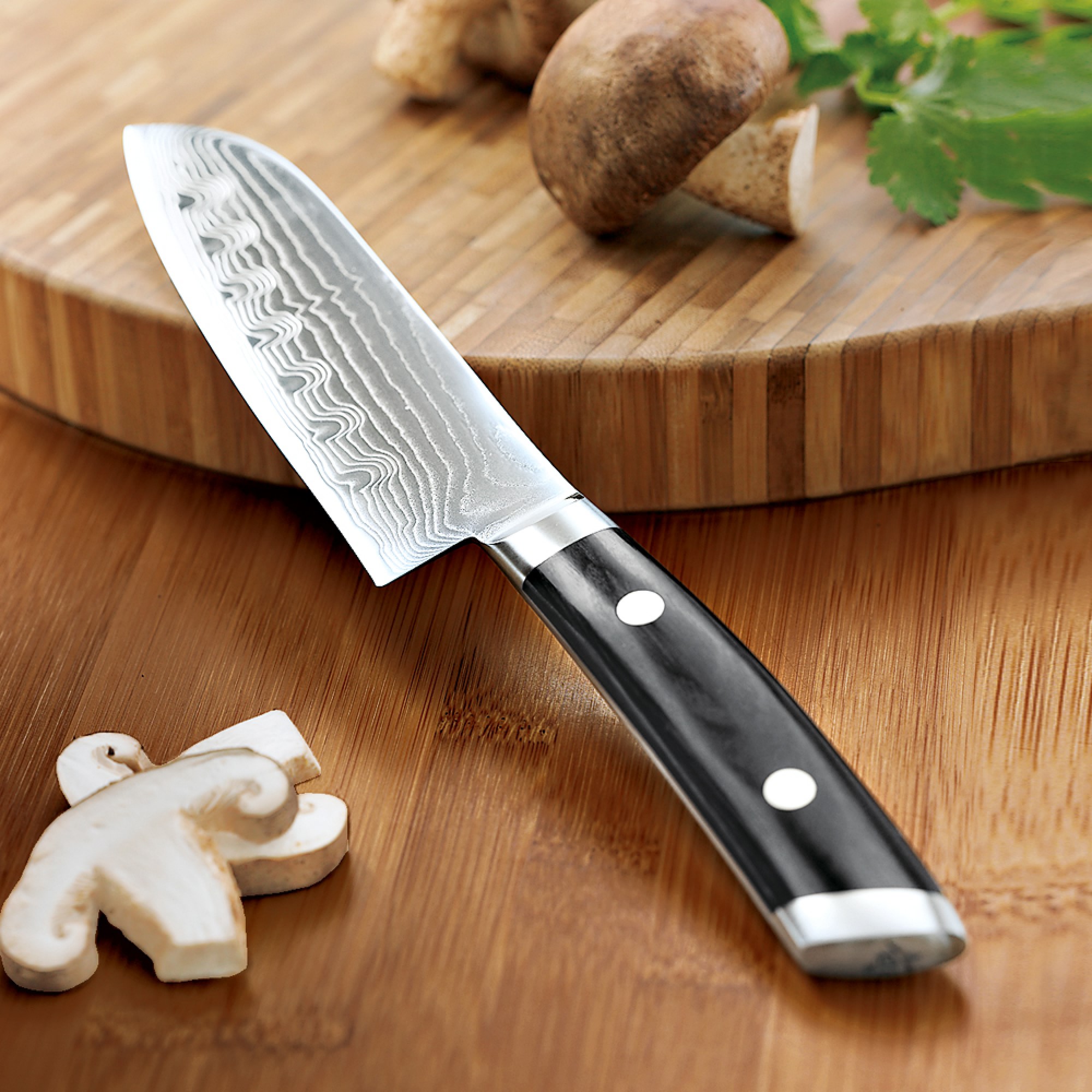 Shun Kaji Hollow-Ground Santoku Knife
