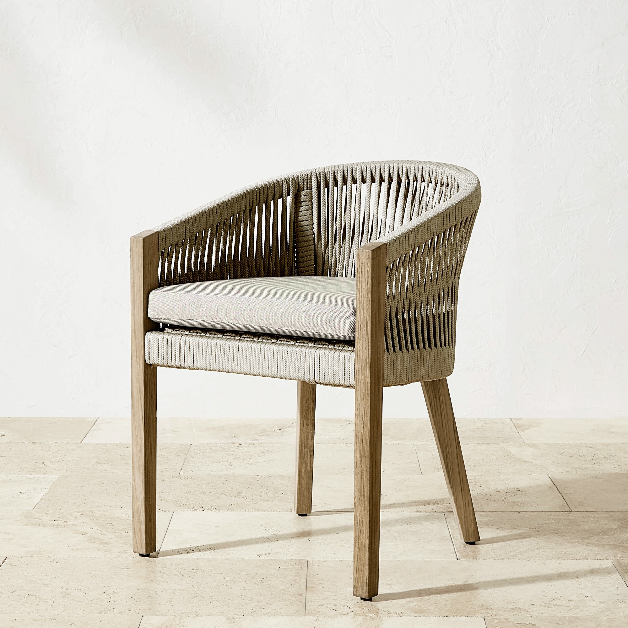 Pasadena Outdoor Fiberstone and Rope Round Dining Table & Pasadena Dining Chairs (60