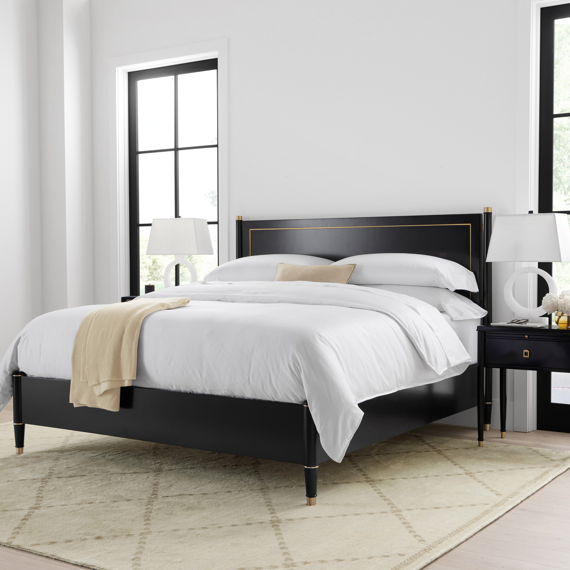 Lacourte Bed