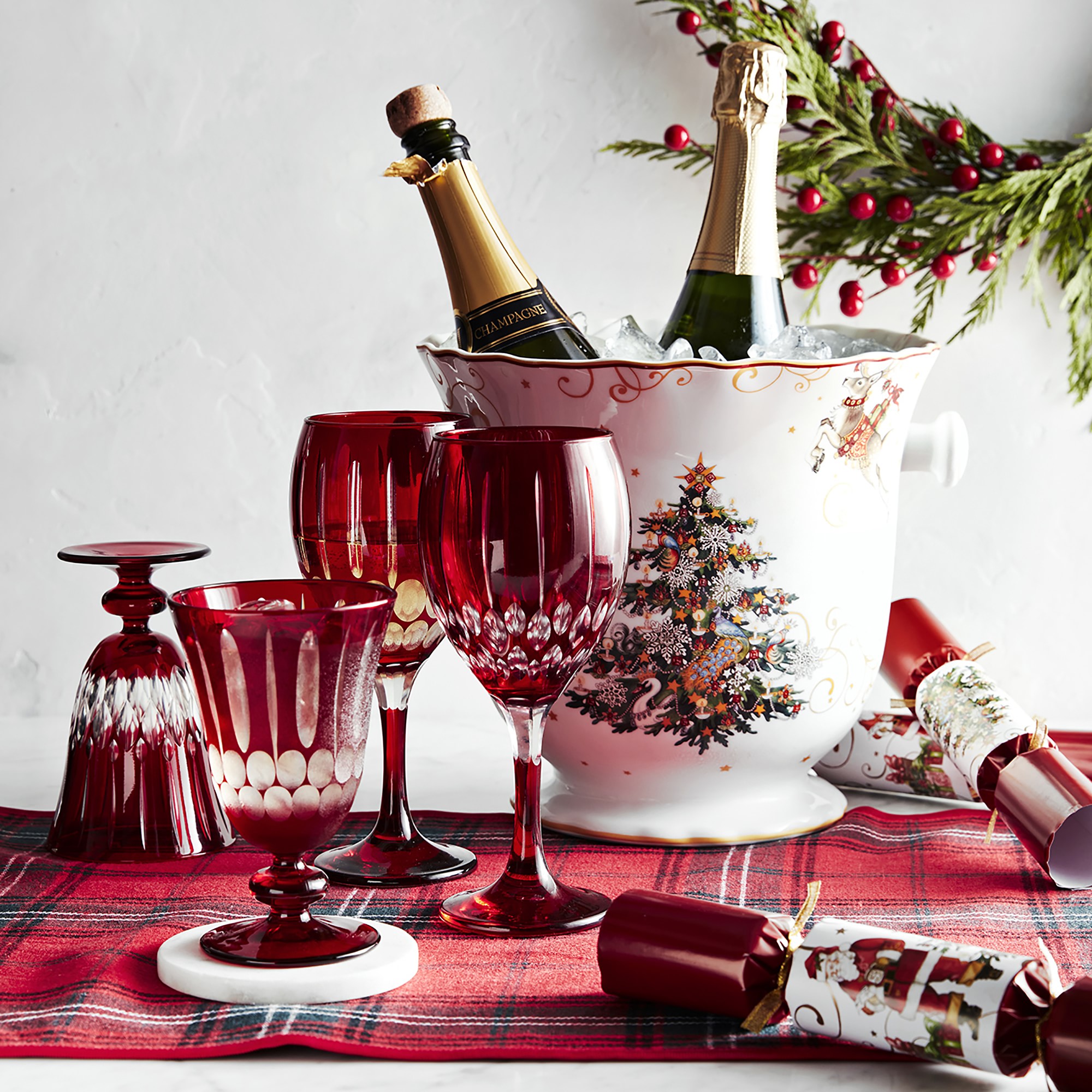 Wilshire Jewel Cut Mixed Wine Glasses, Set of 4