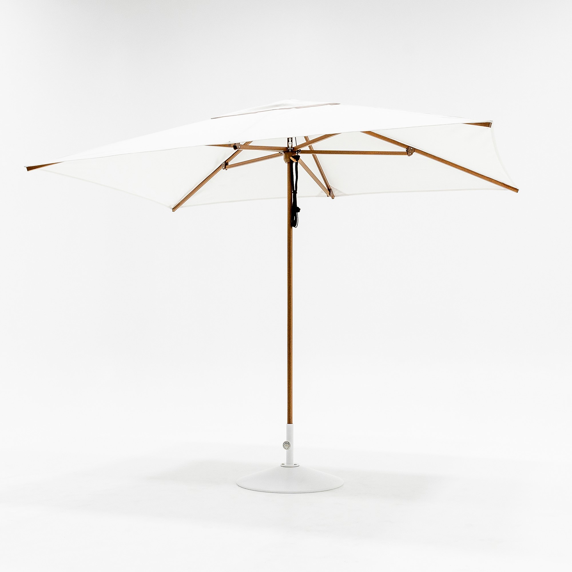 7.5'-11.5' Performance Center Post Umbrella